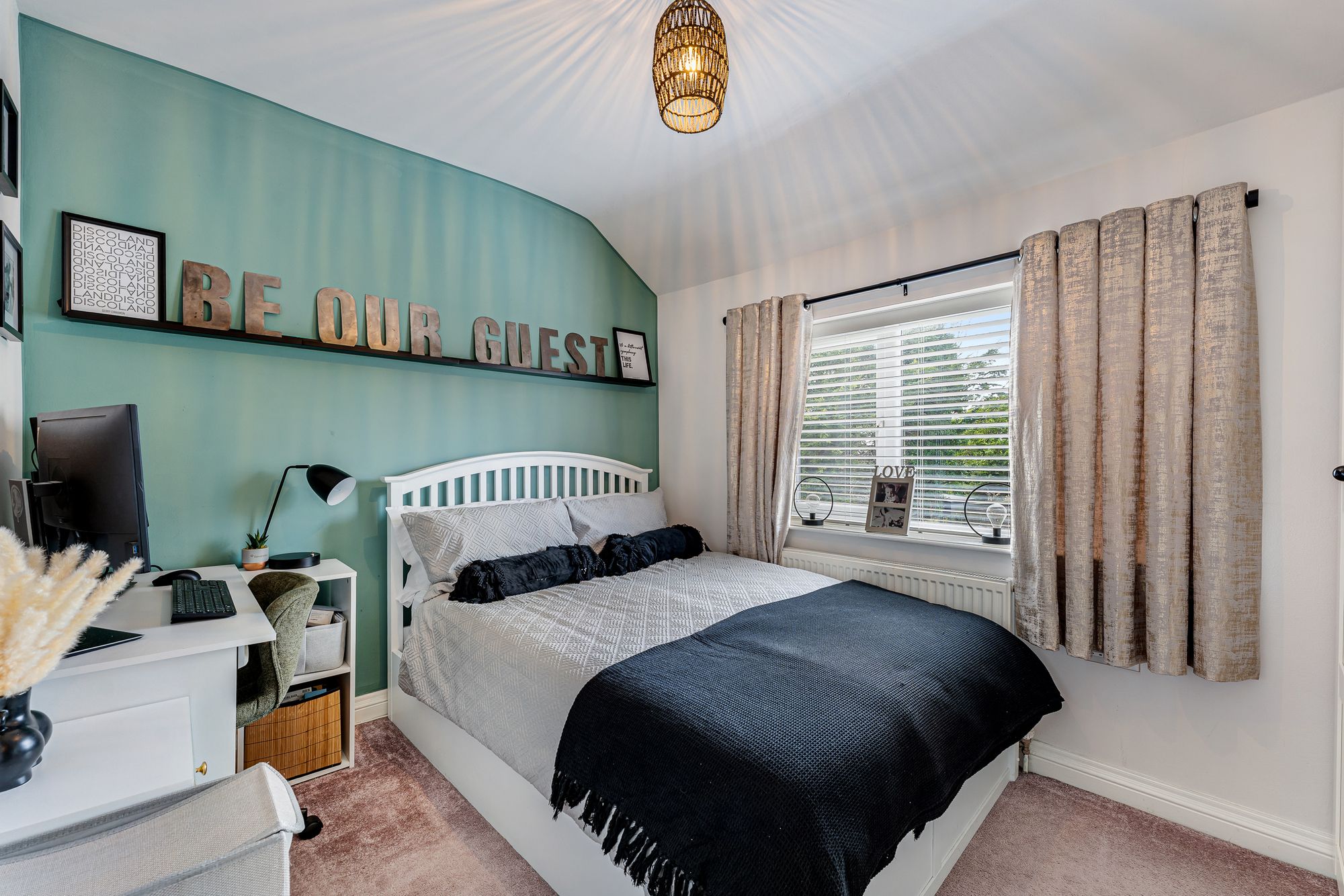 Beechwood Grove, Prescot