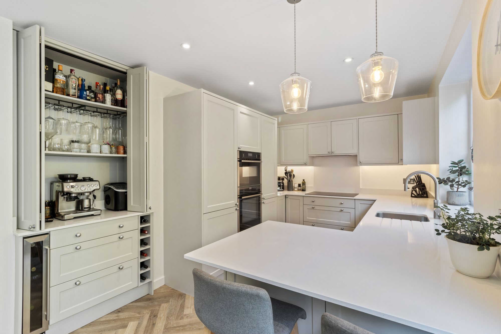 Knightsbridge Avenue, Warrington