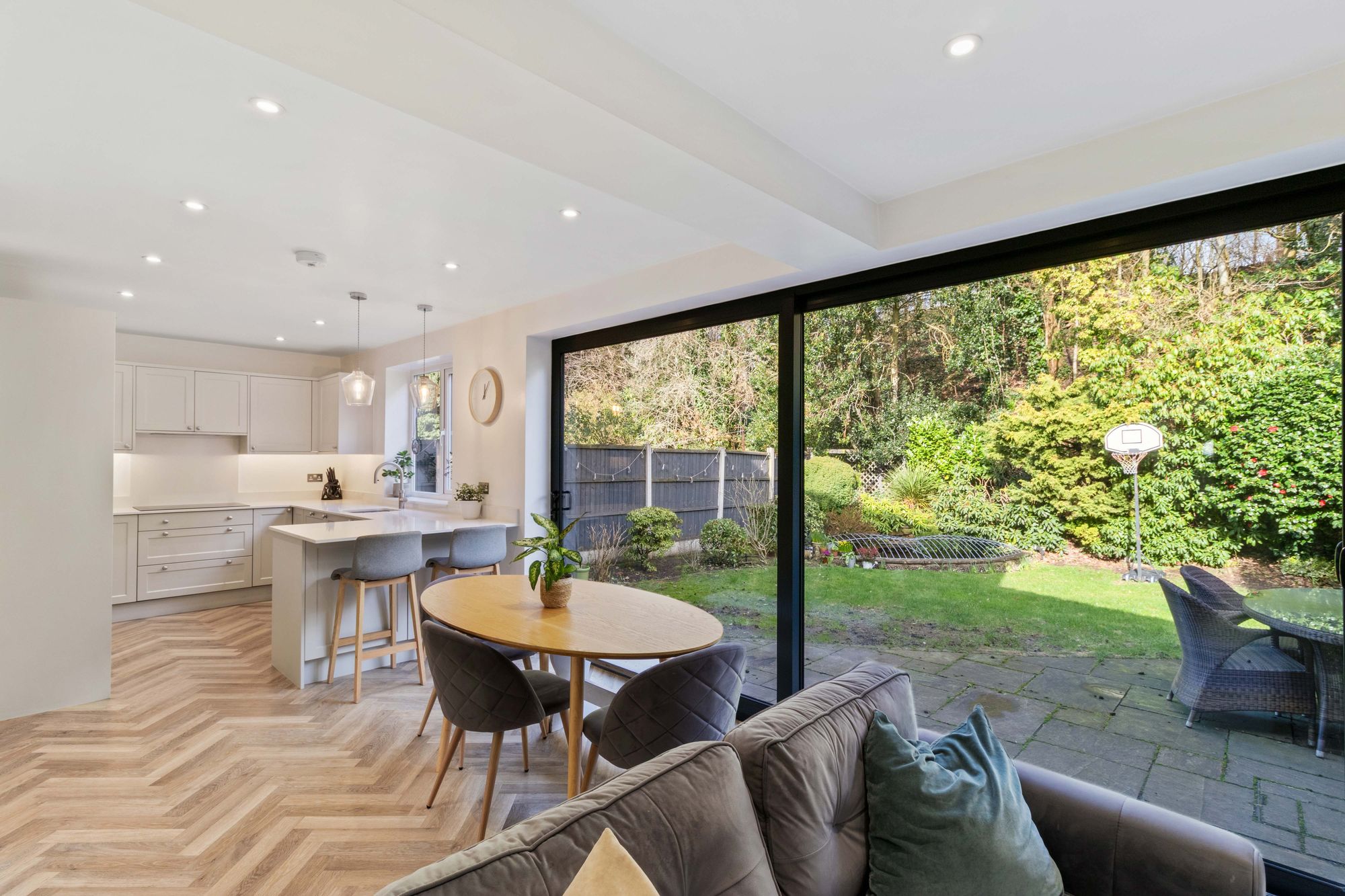 Knightsbridge Avenue, Warrington