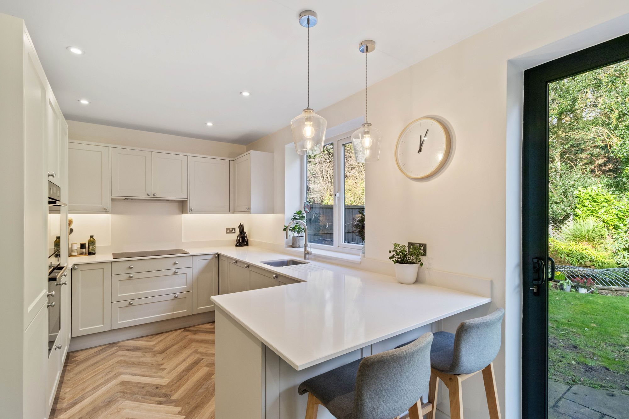 Knightsbridge Avenue, Warrington