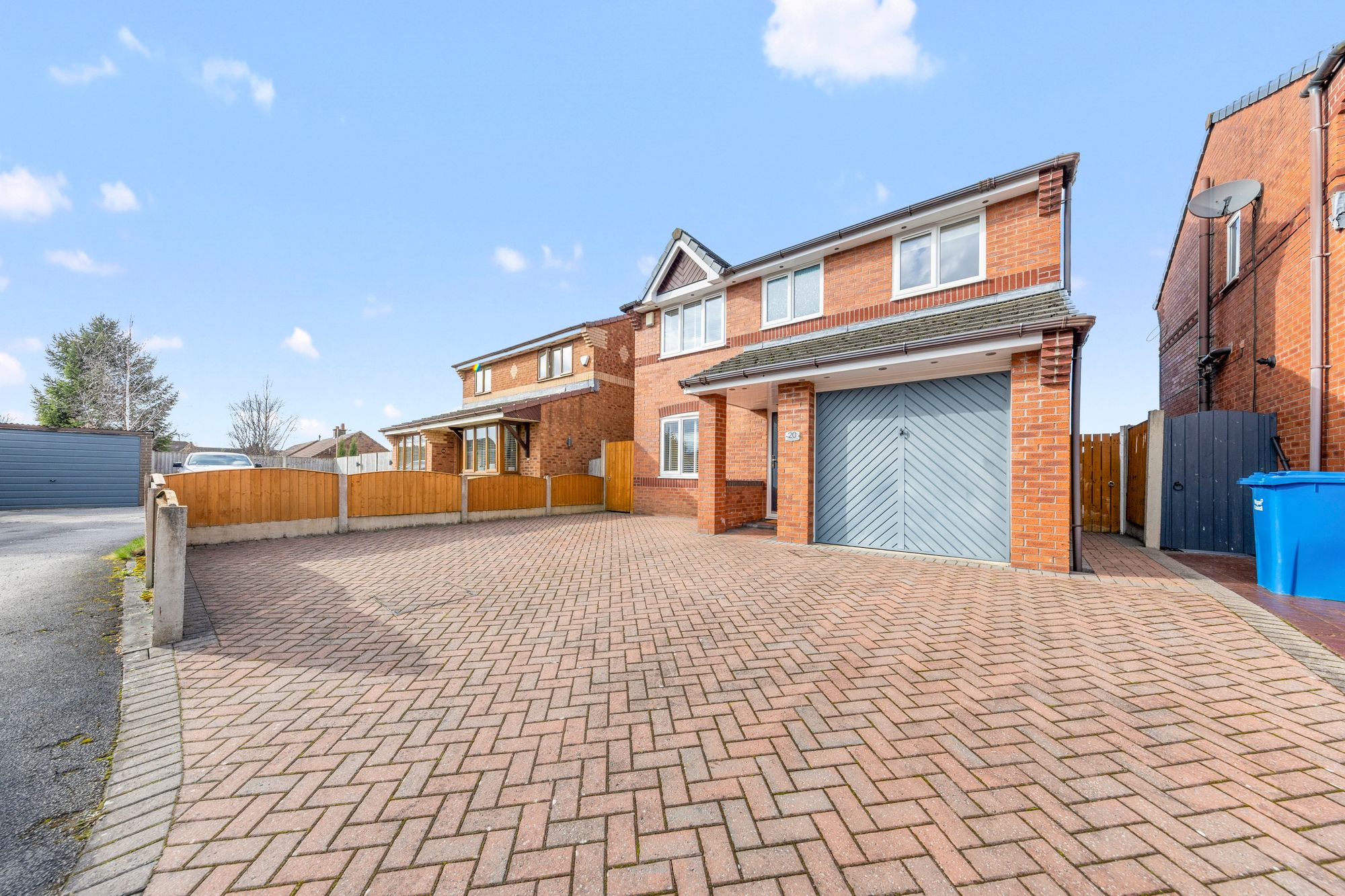 Waddington Close, Lowton, WA3