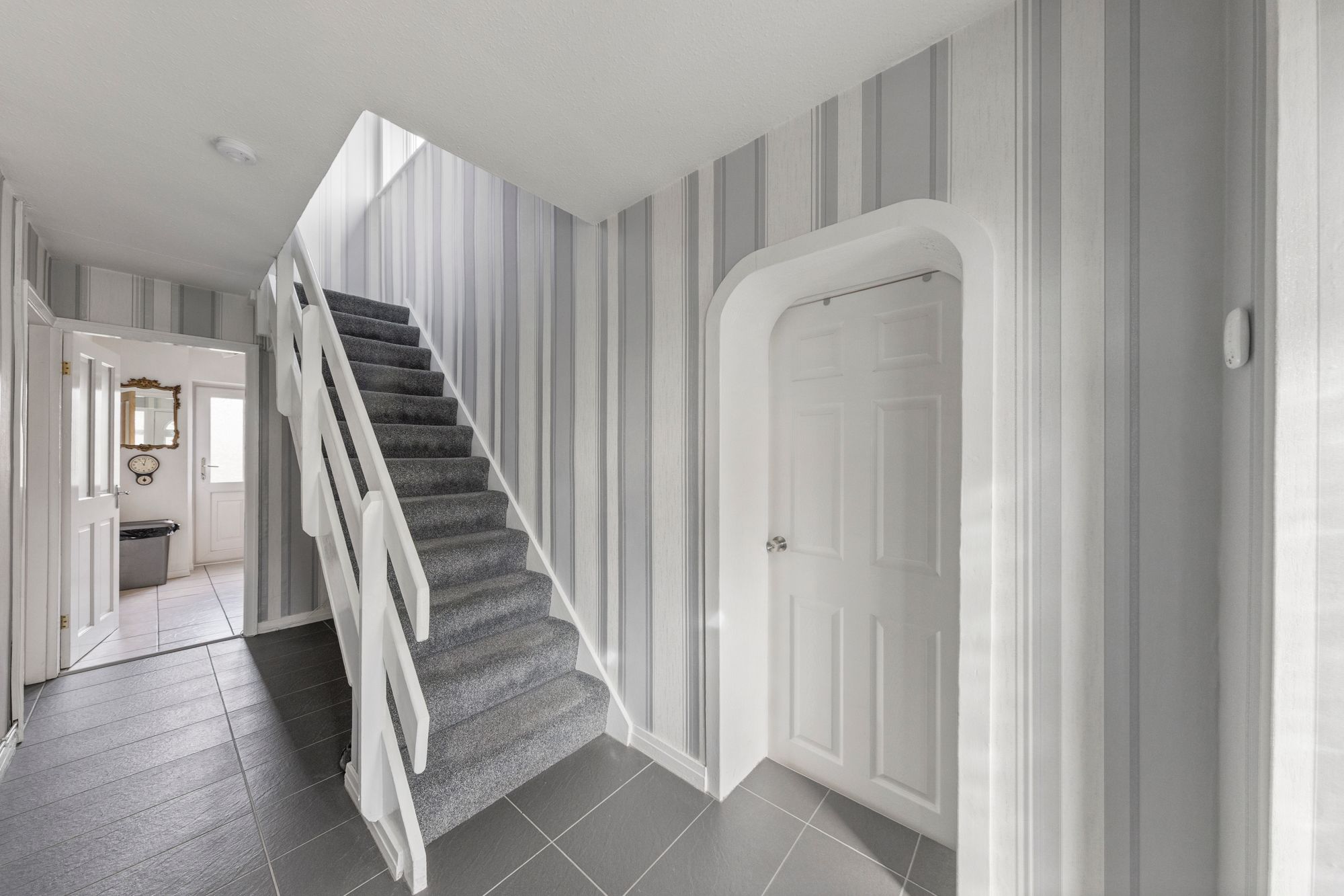 Walkers Lane, Warrington