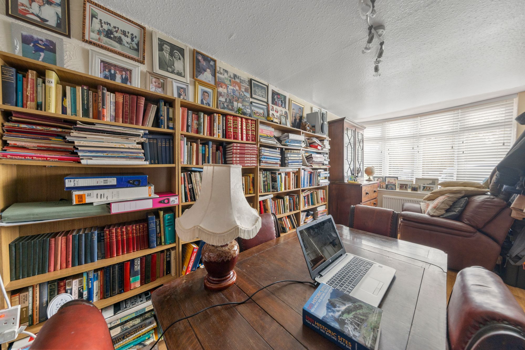 Walkers Lane, Warrington