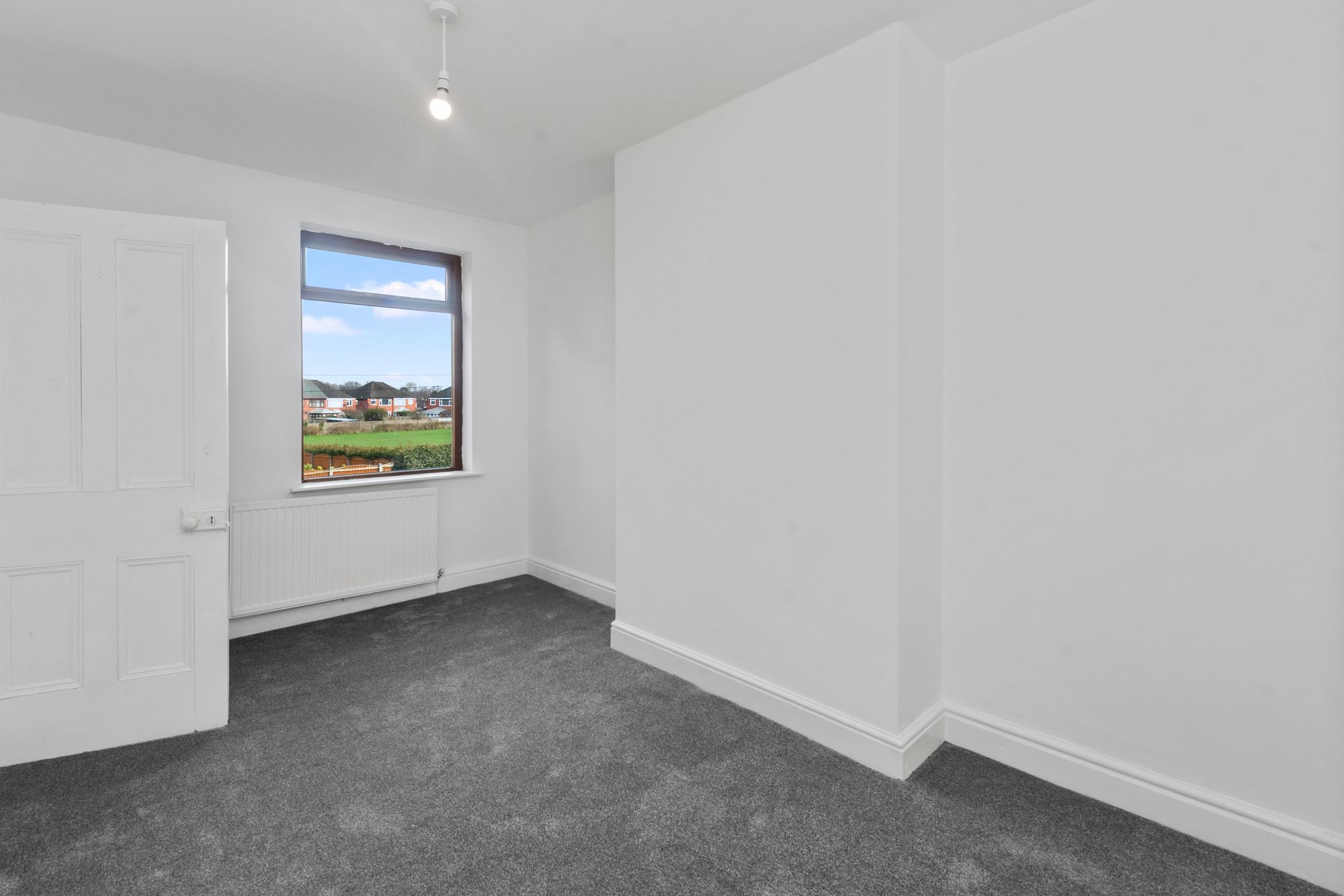 Liverpool Road, Warrington