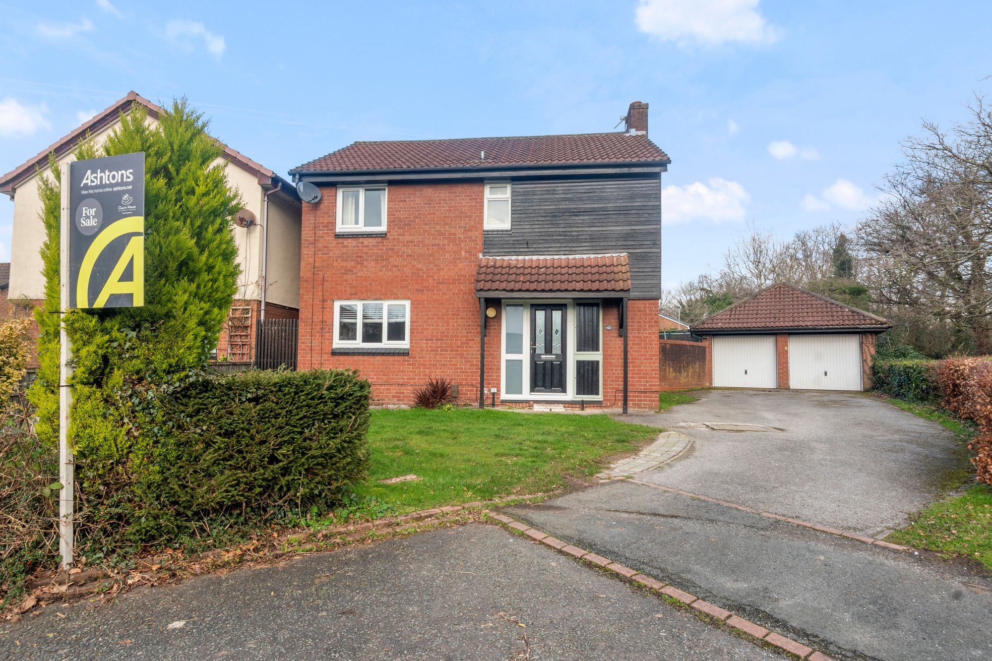 Perth Close, Fearnhead, WA2