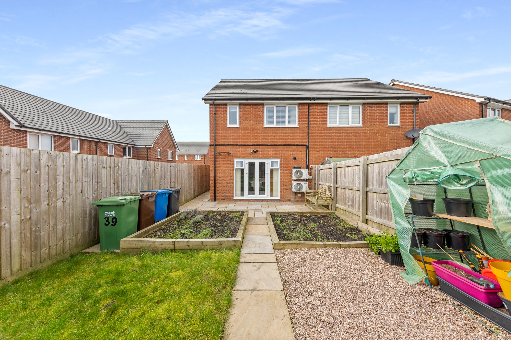 Oak Green Road, Warrington