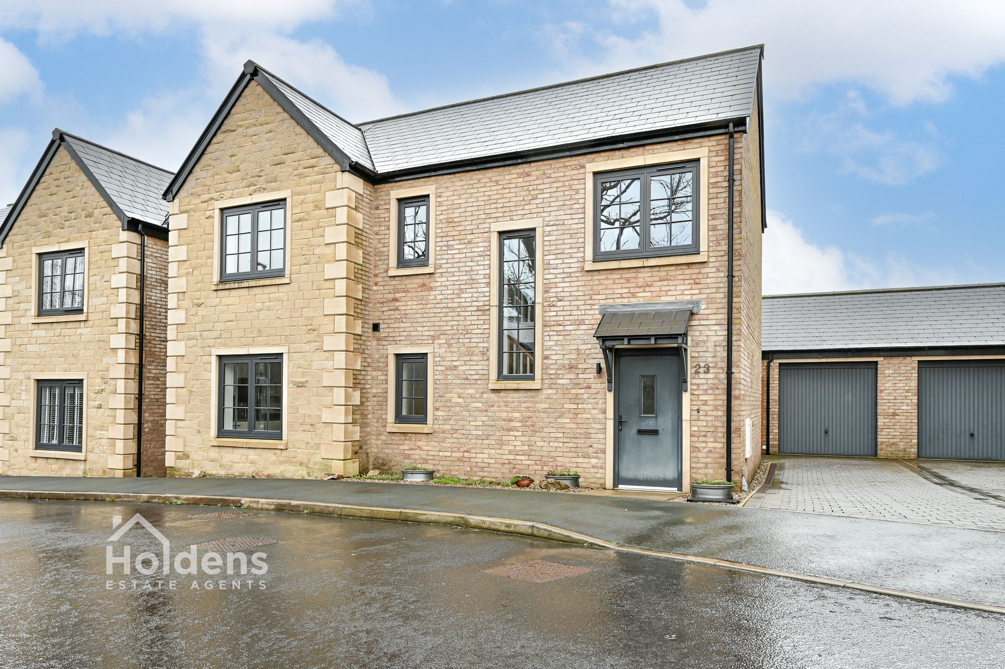 Wolfs Fell Close, Chipping, PR3