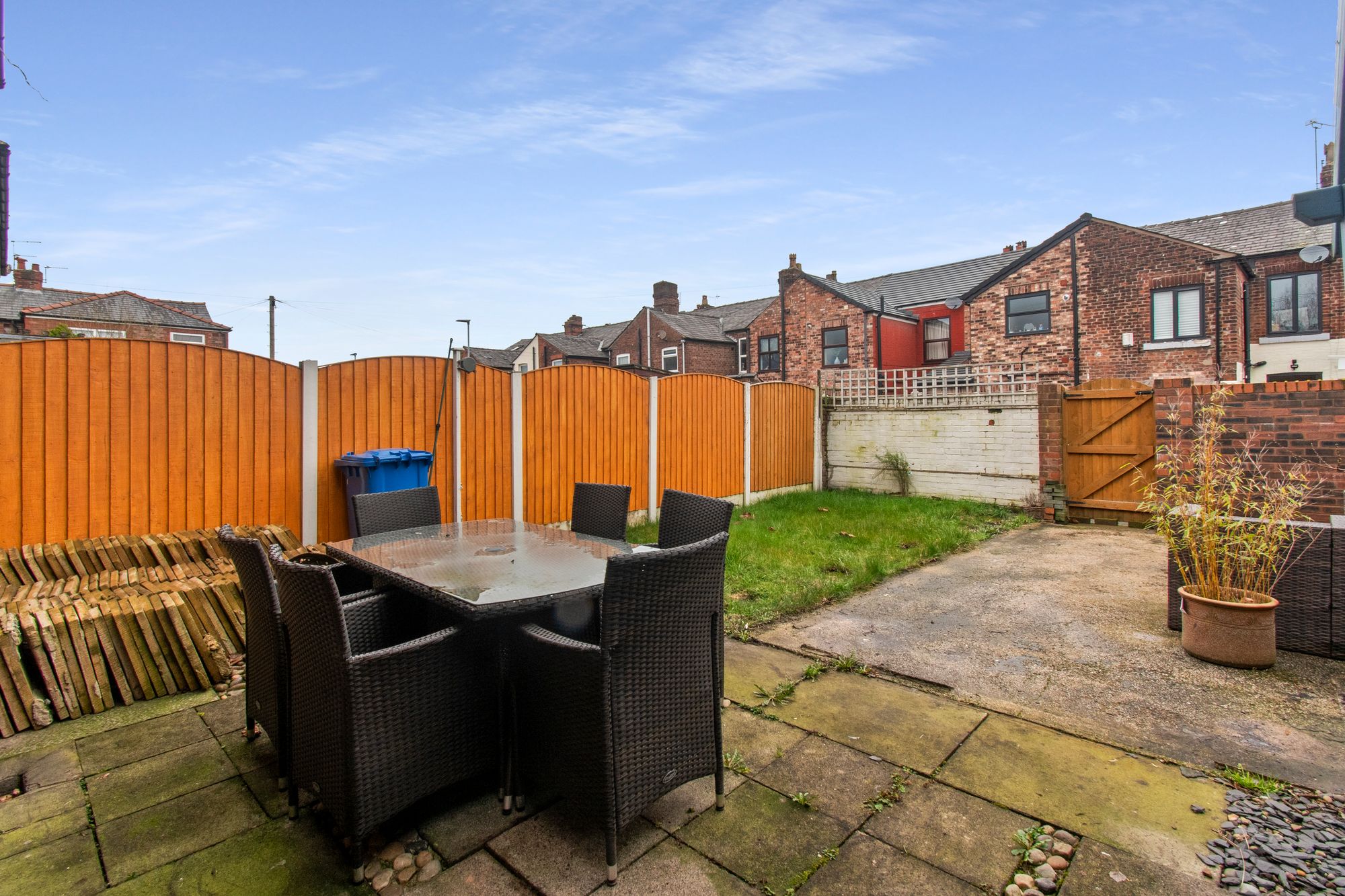 Fife Road, Warrington