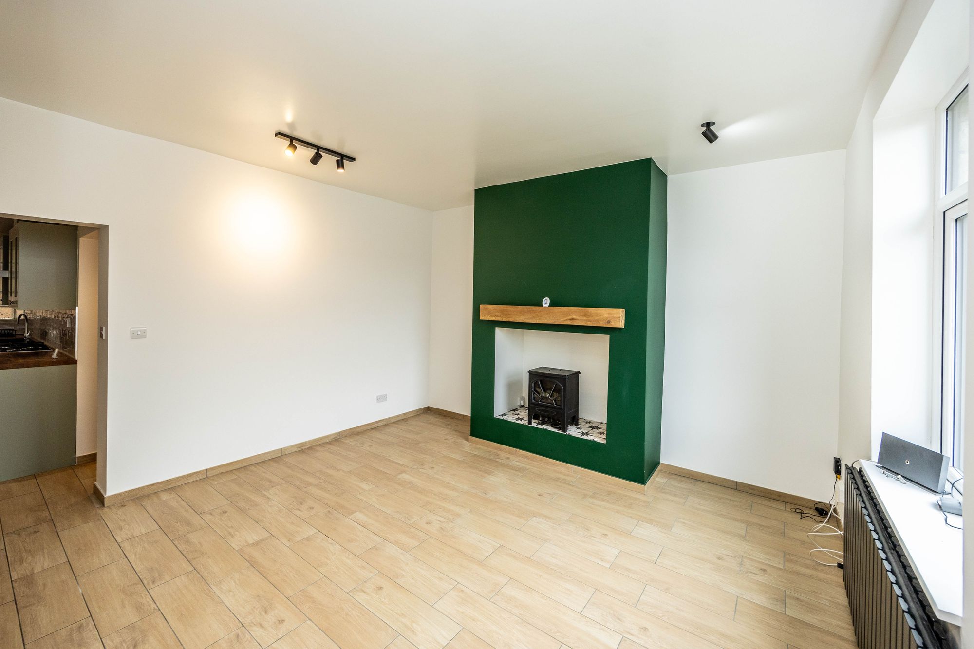 Image 1 of Manchester Road, Linthwaite, HD7