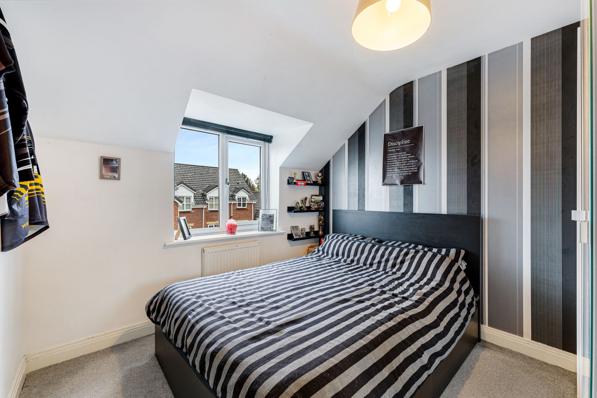 Iona Crescent, Widnes