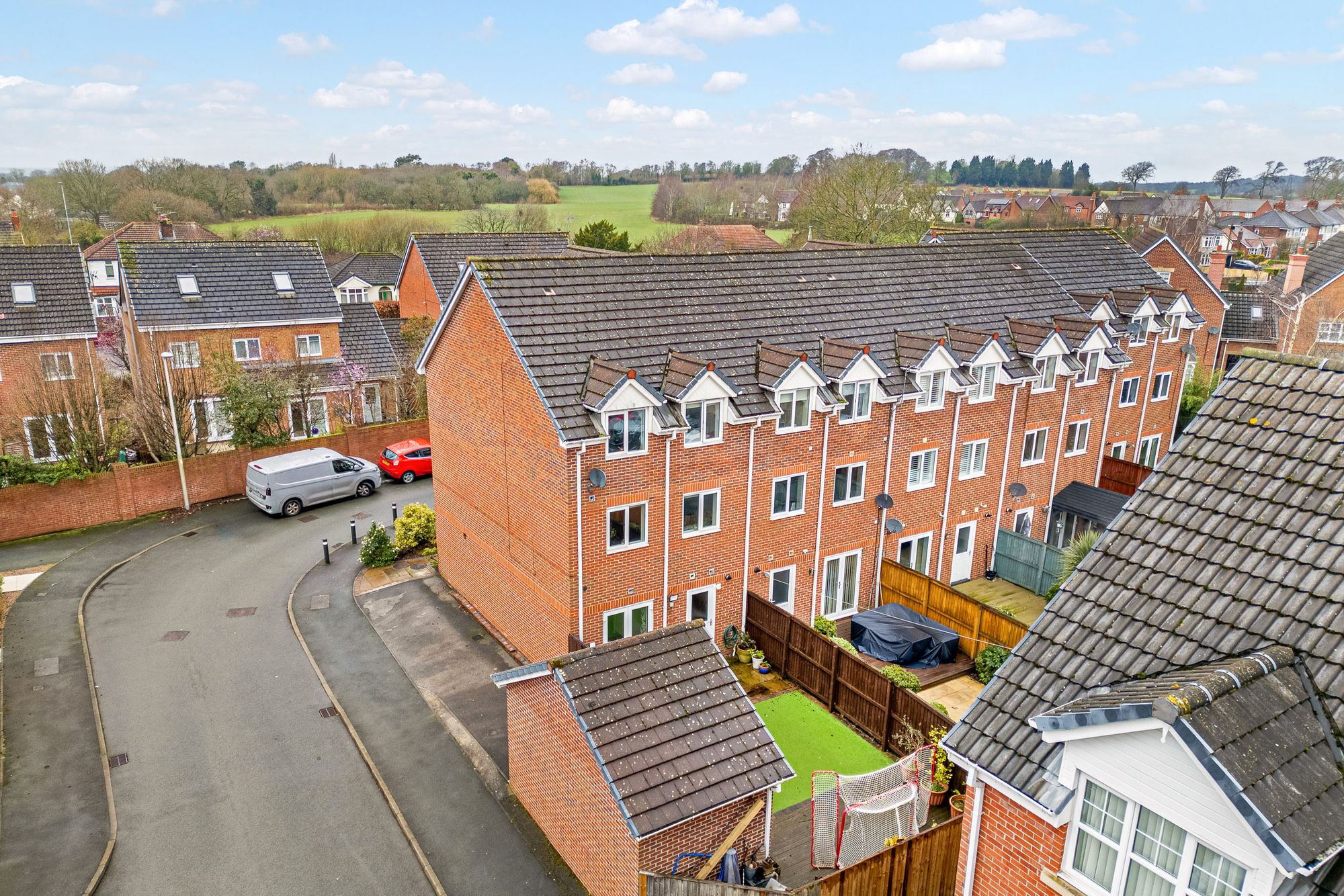 Iona Crescent, Widnes