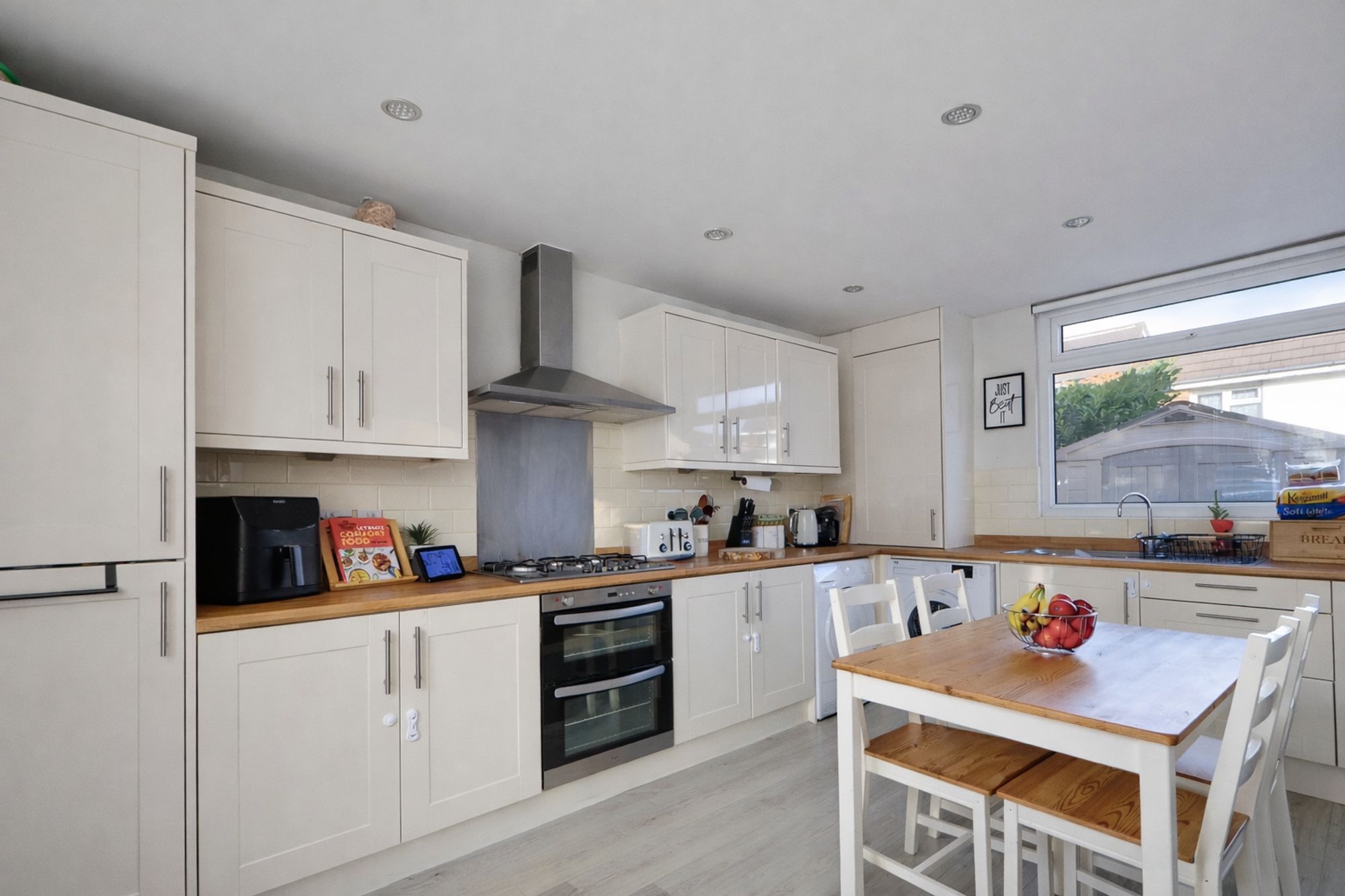 0ed517be-7594-427a-ab0e-2c0d4697c4c1