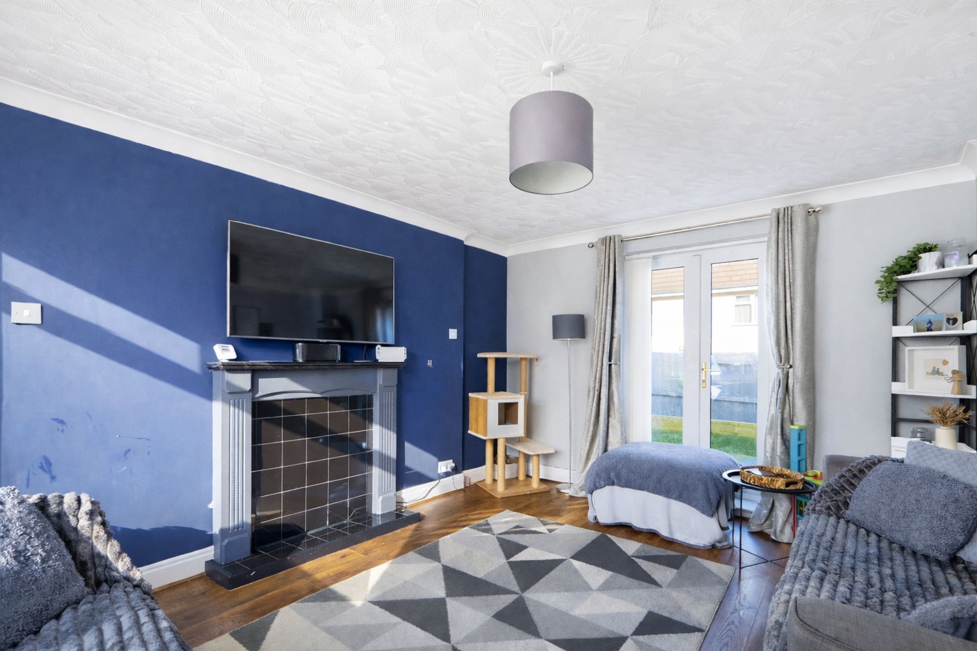 c8f0c0c5-a26d-427e-9949-ea8bc77e7567