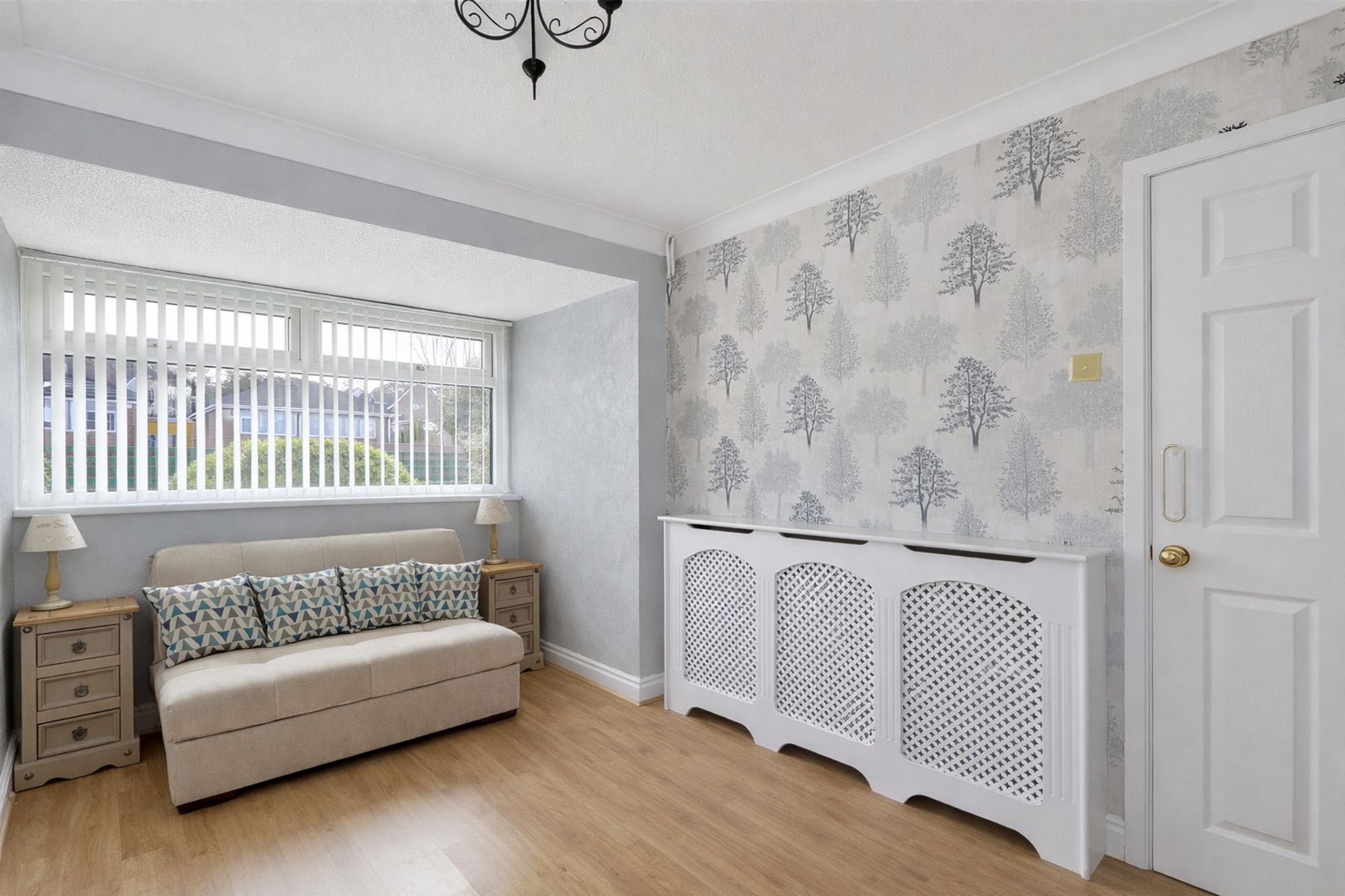 0fe0d4b1-69cf-4c5c-9d1d-320e3429ba02