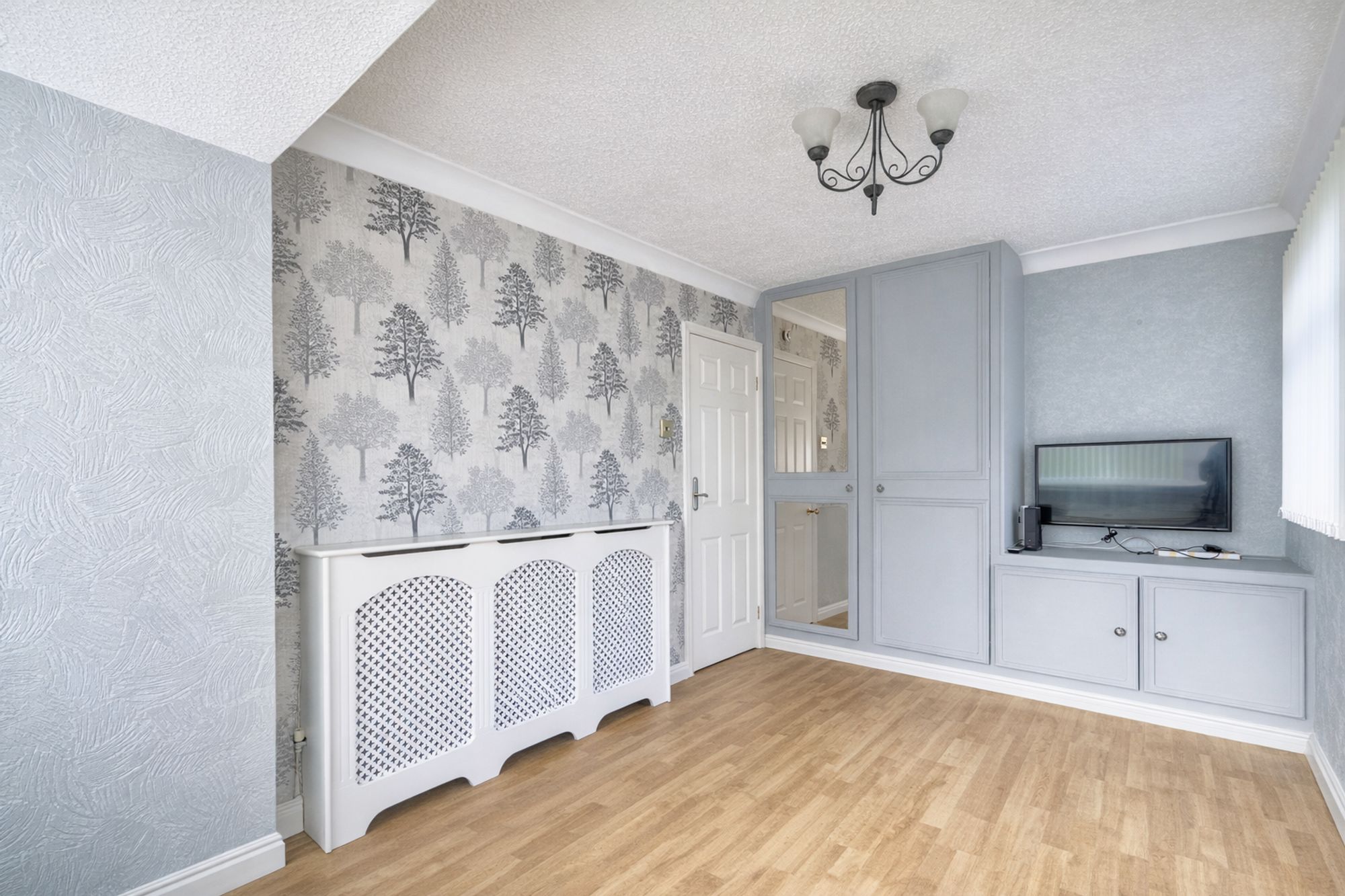 c00ae886-a2c9-4d9e-9b66-33009240f83c