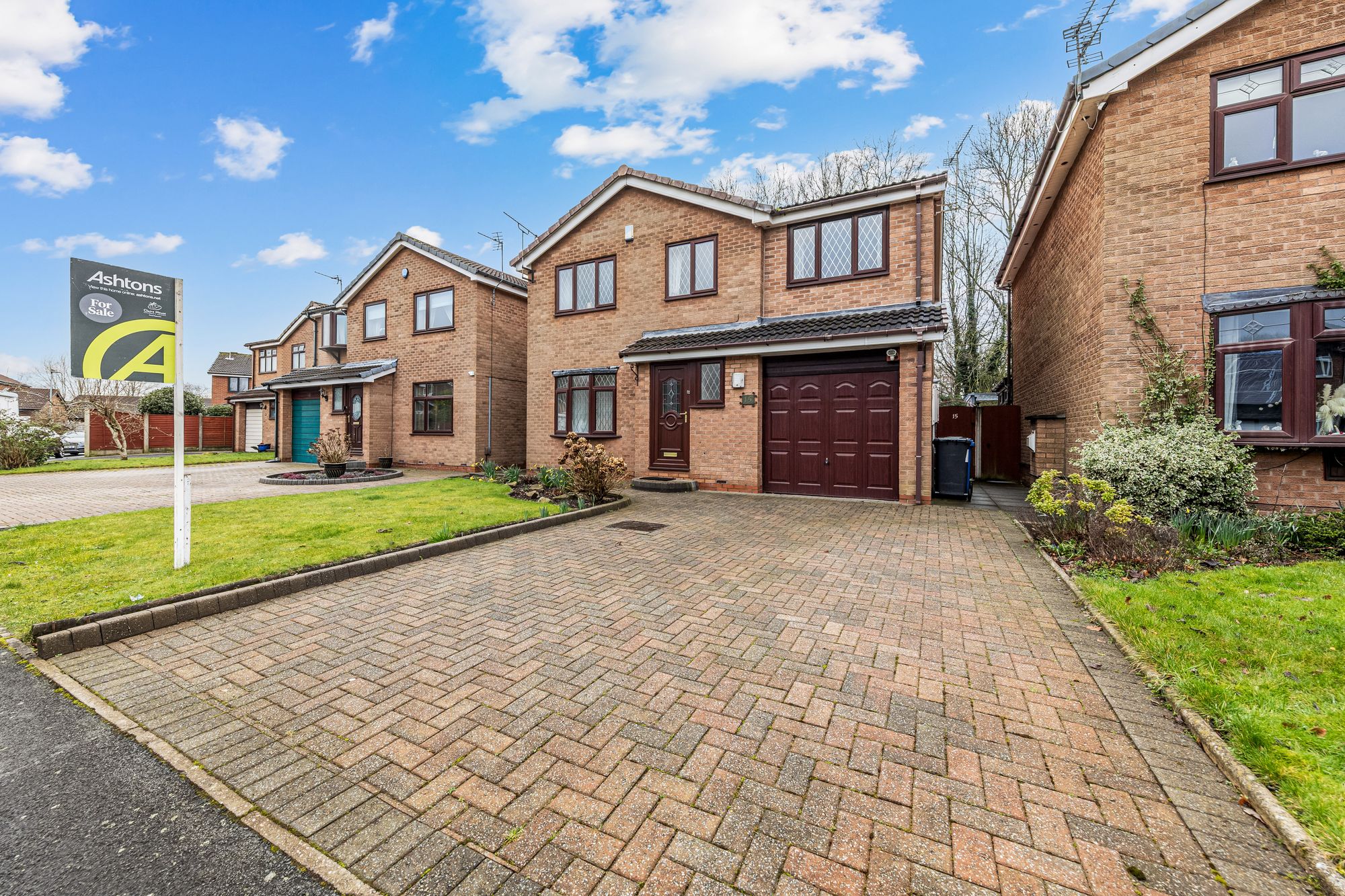 St. Andrews Close, Fearnhead, WA2