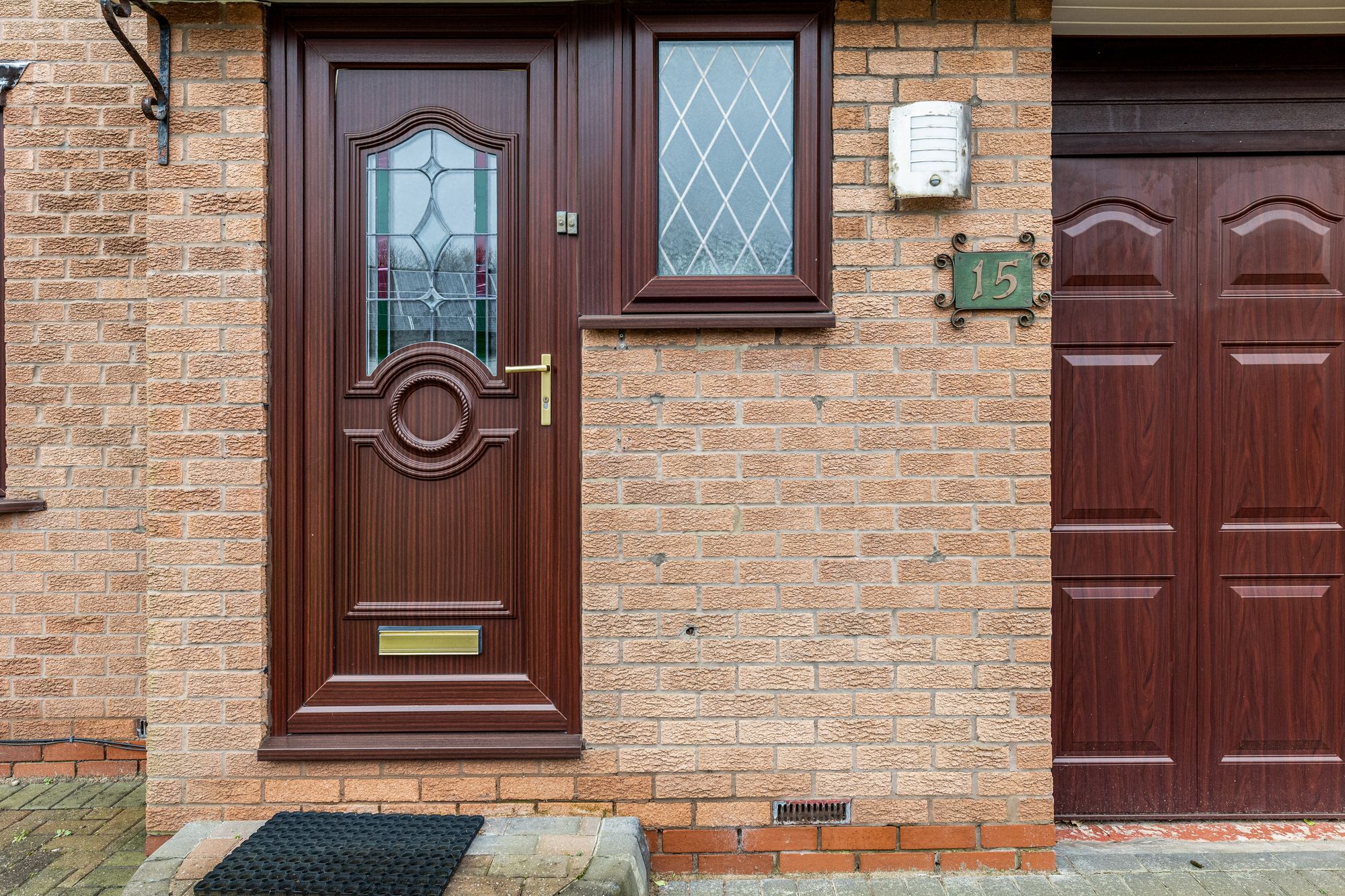 St. Andrews Close, Fearnhead, WA2