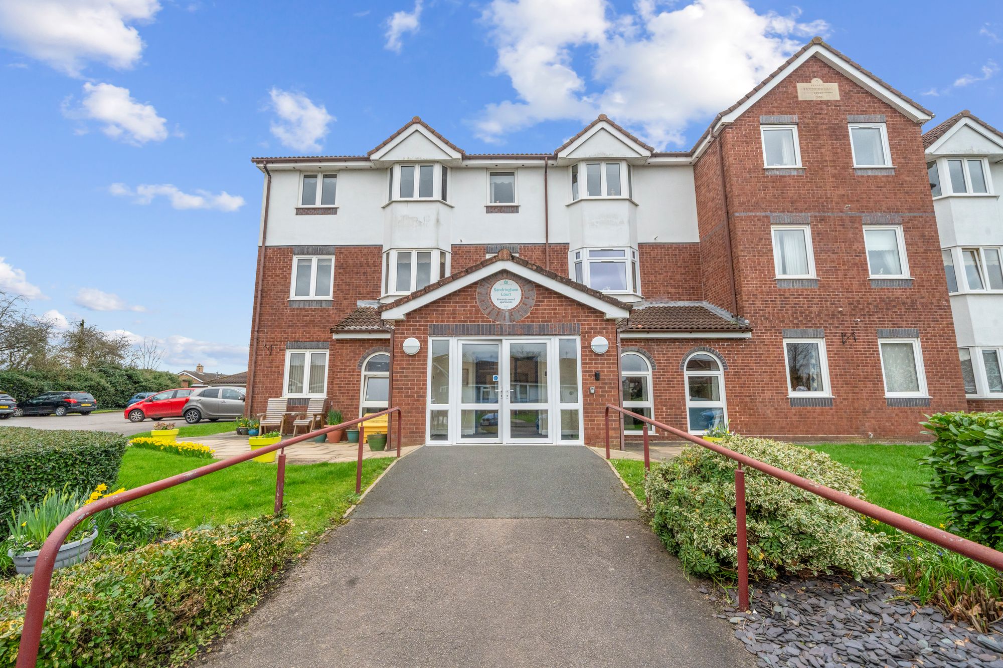 Thurlow, Lowton, WA3