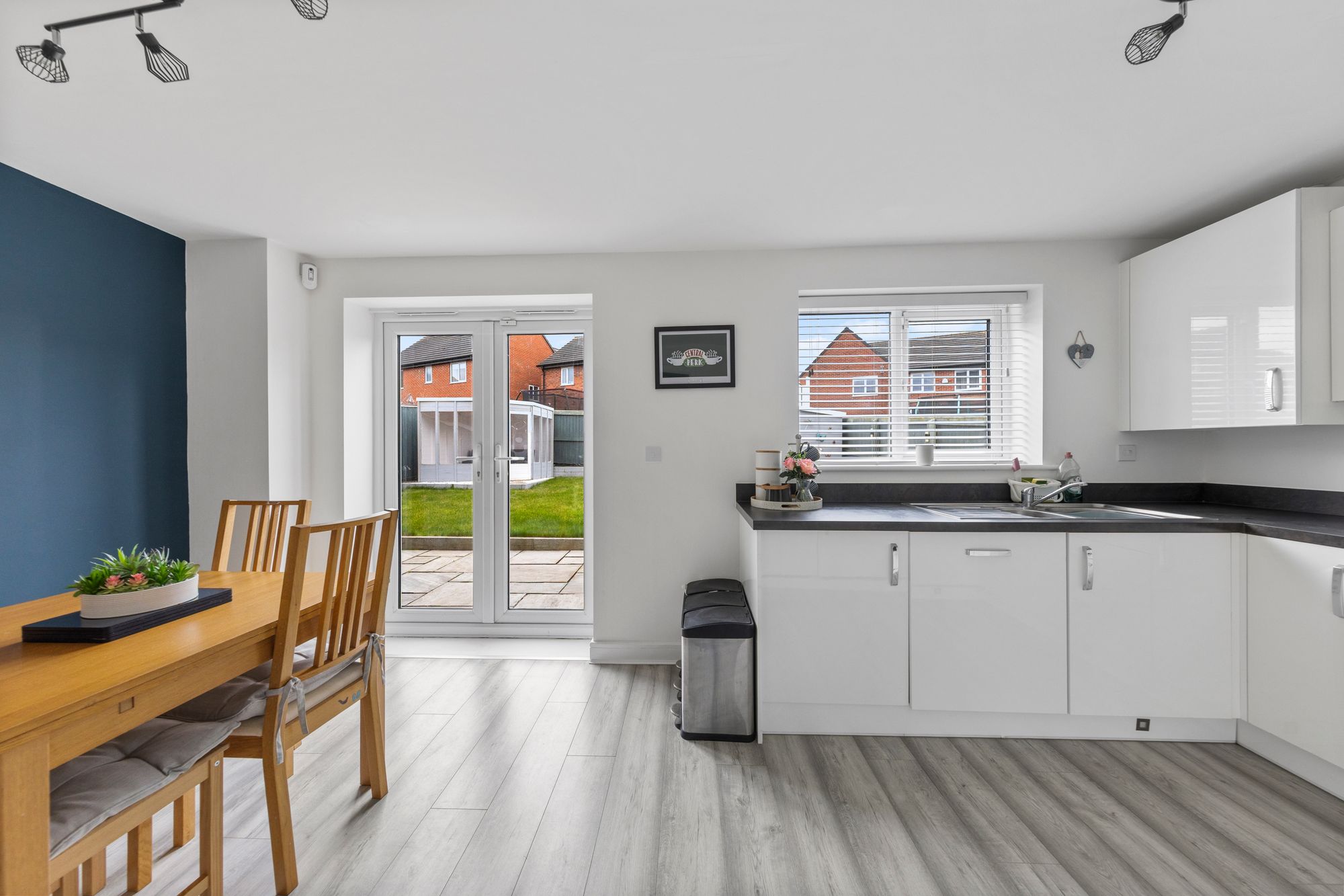 Grayling Close, Newton-Le-Willows