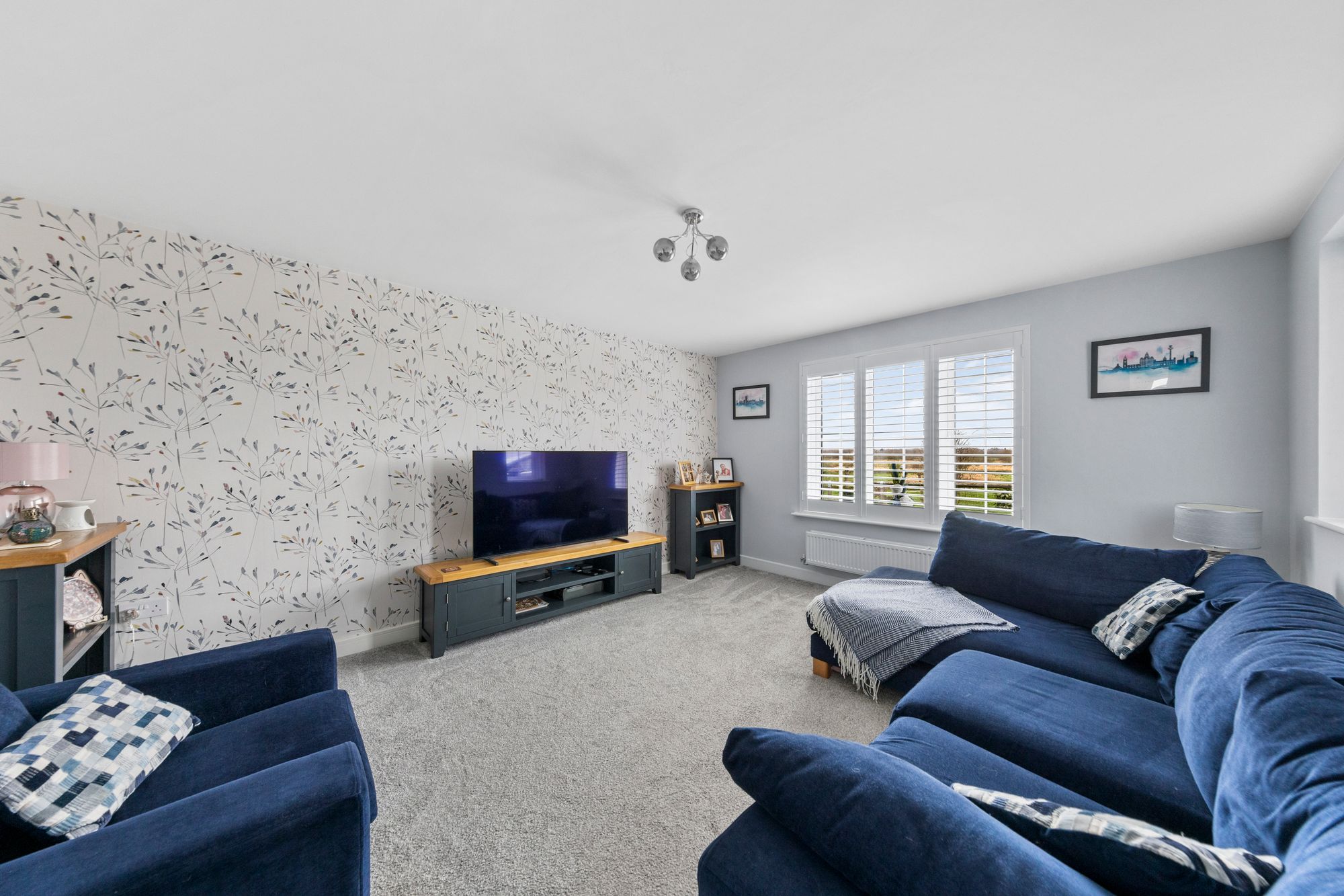 Grayling Close, Newton-Le-Willows