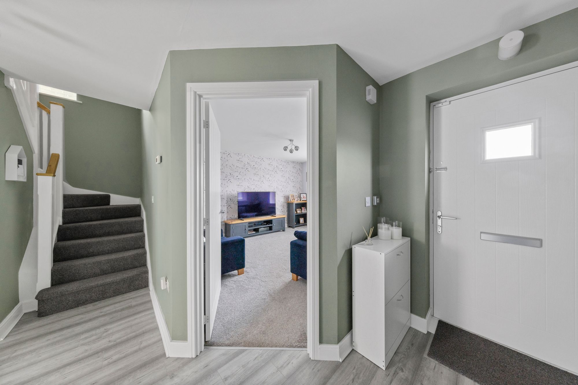 Grayling Close, Newton-Le-Willows