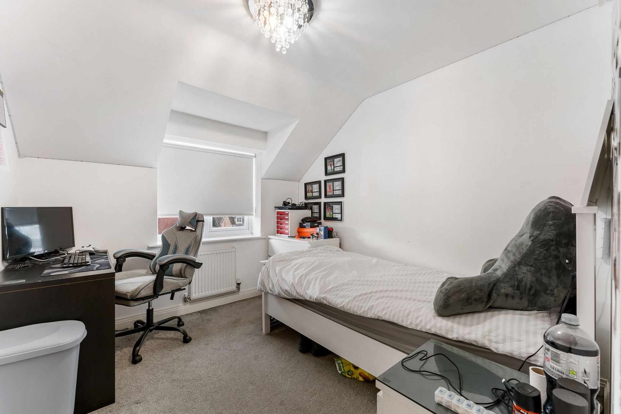 Iona Crescent, Widnes