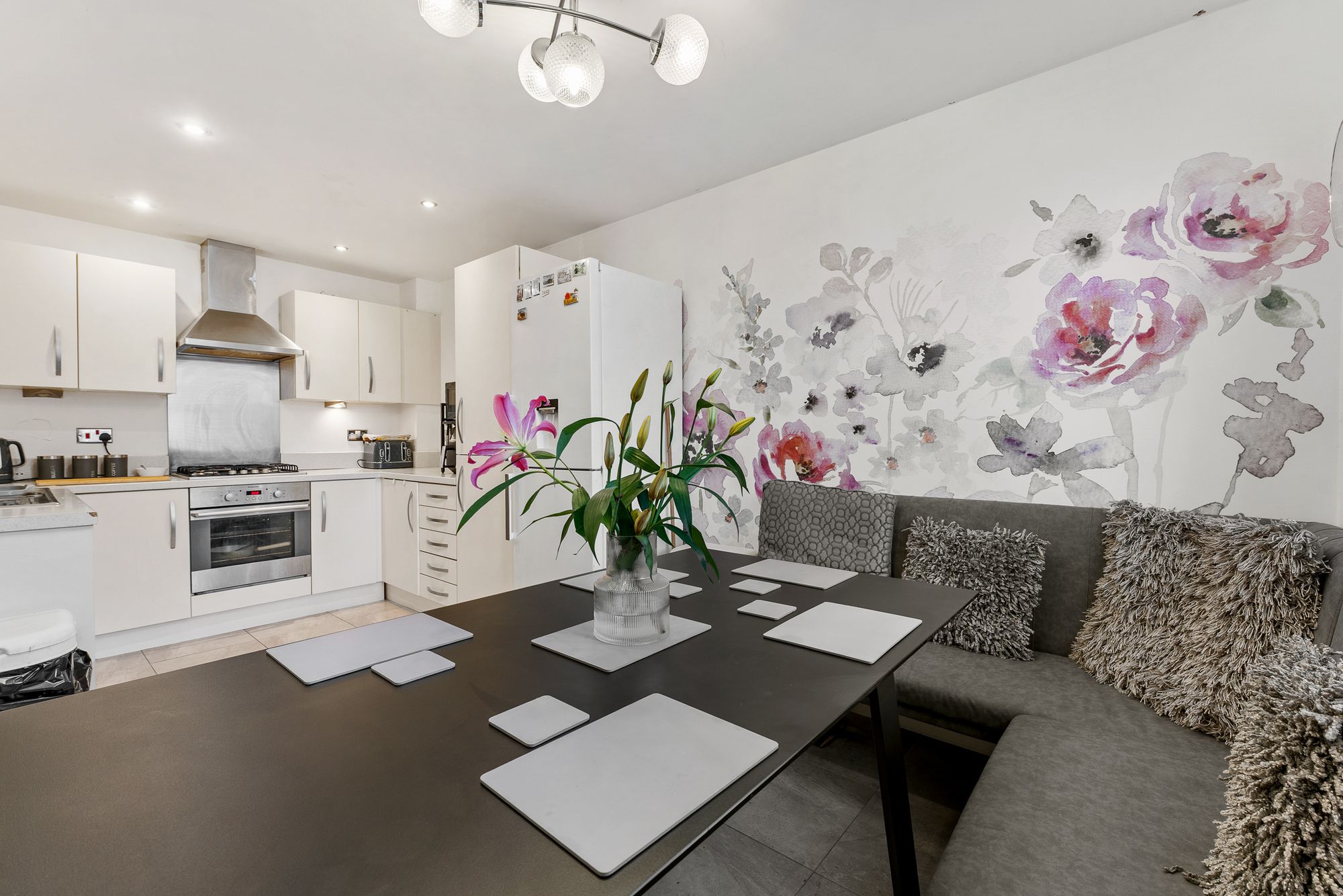 Iona Crescent, Widnes