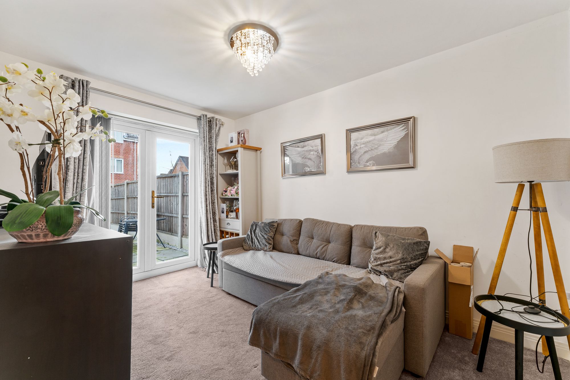 Iona Crescent, Widnes