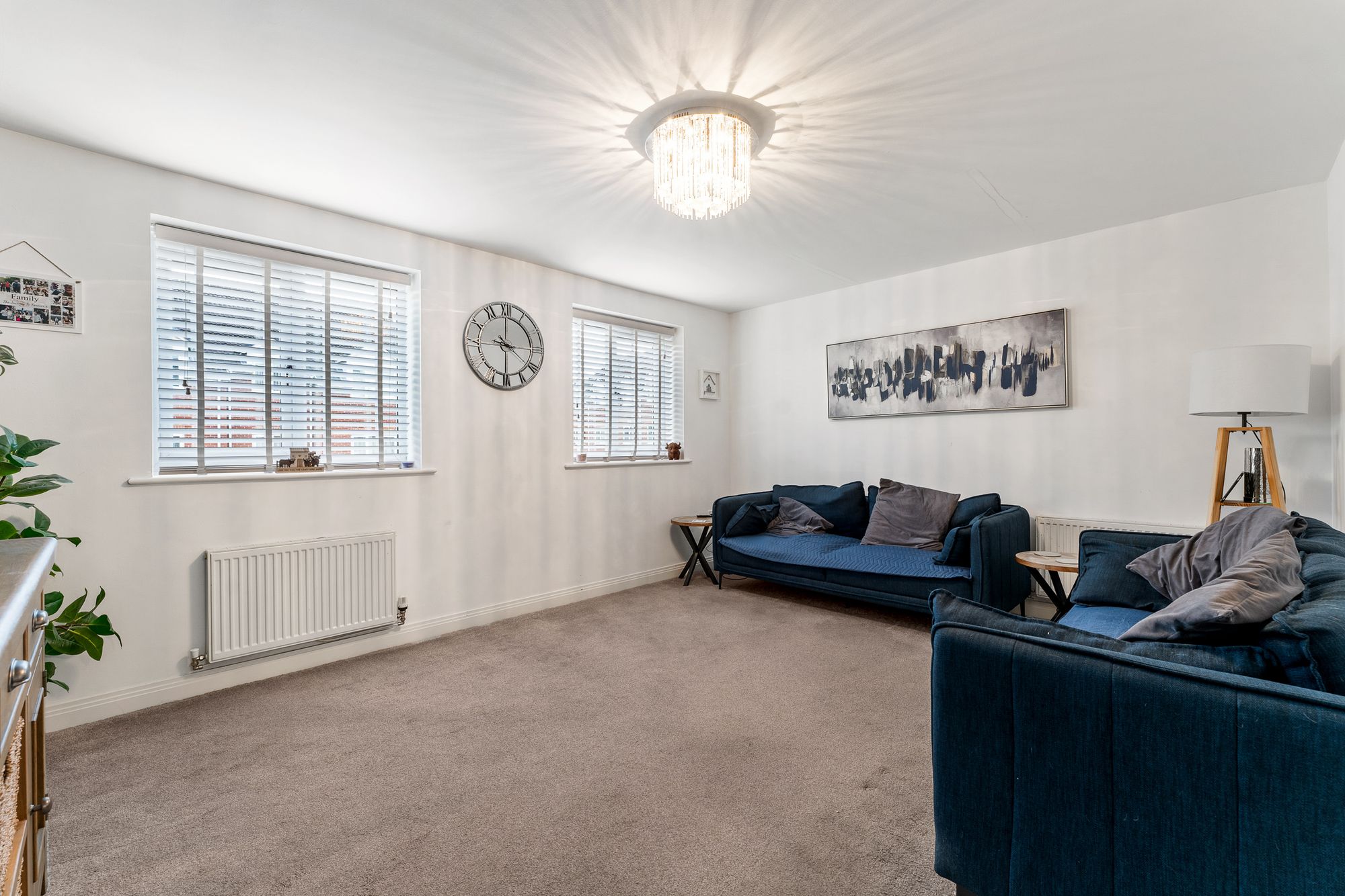 Iona Crescent, Widnes