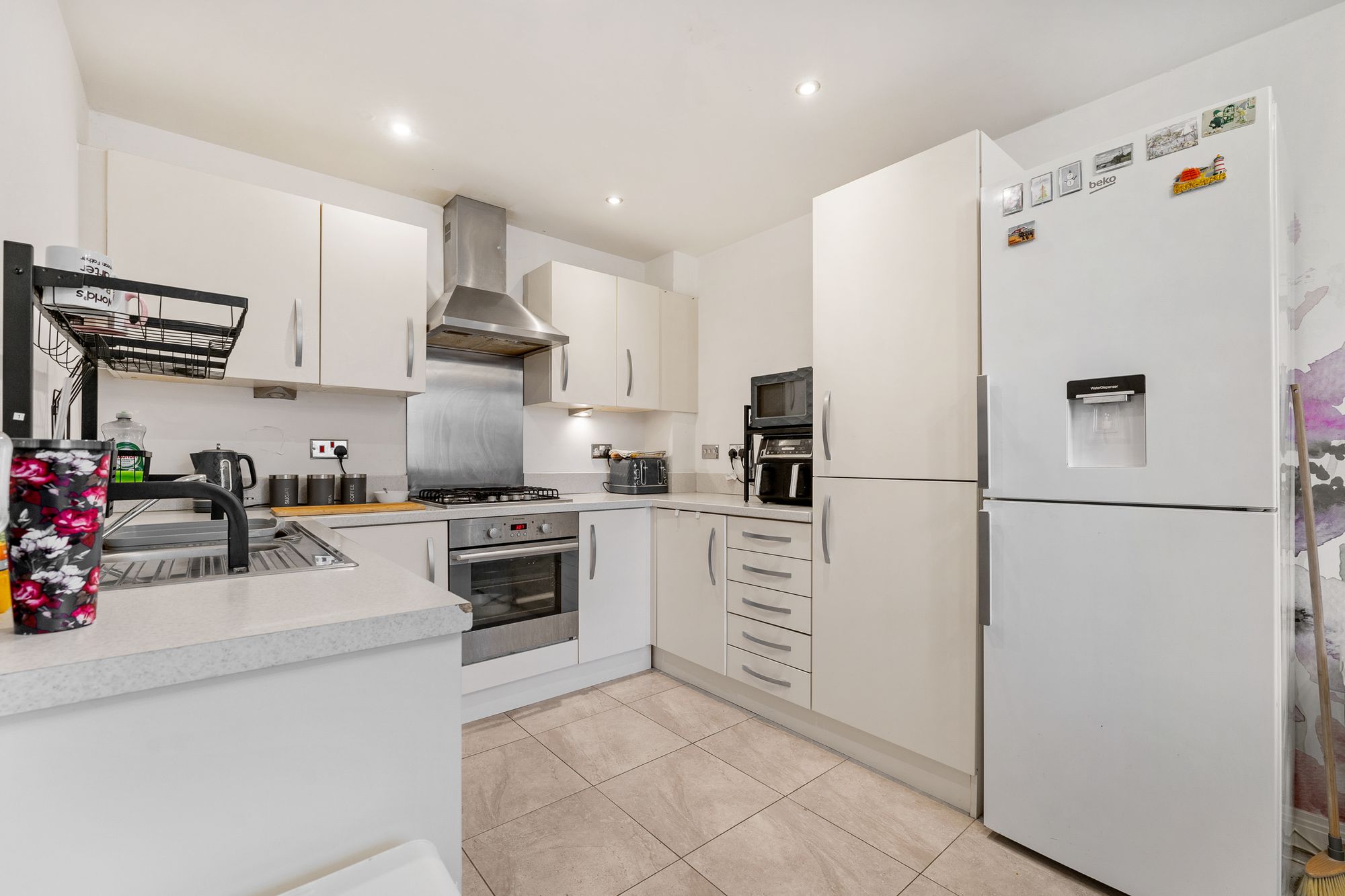 Iona Crescent, Widnes