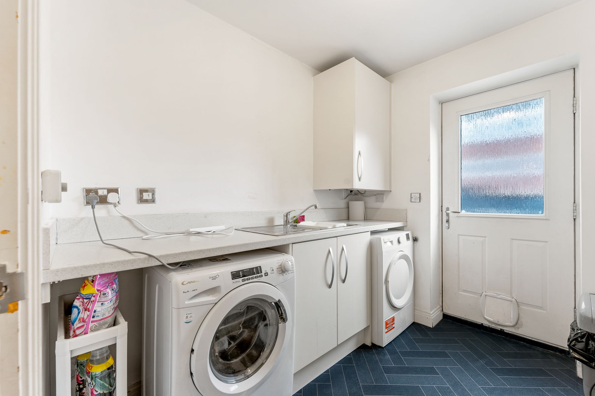 Iona Crescent, Widnes