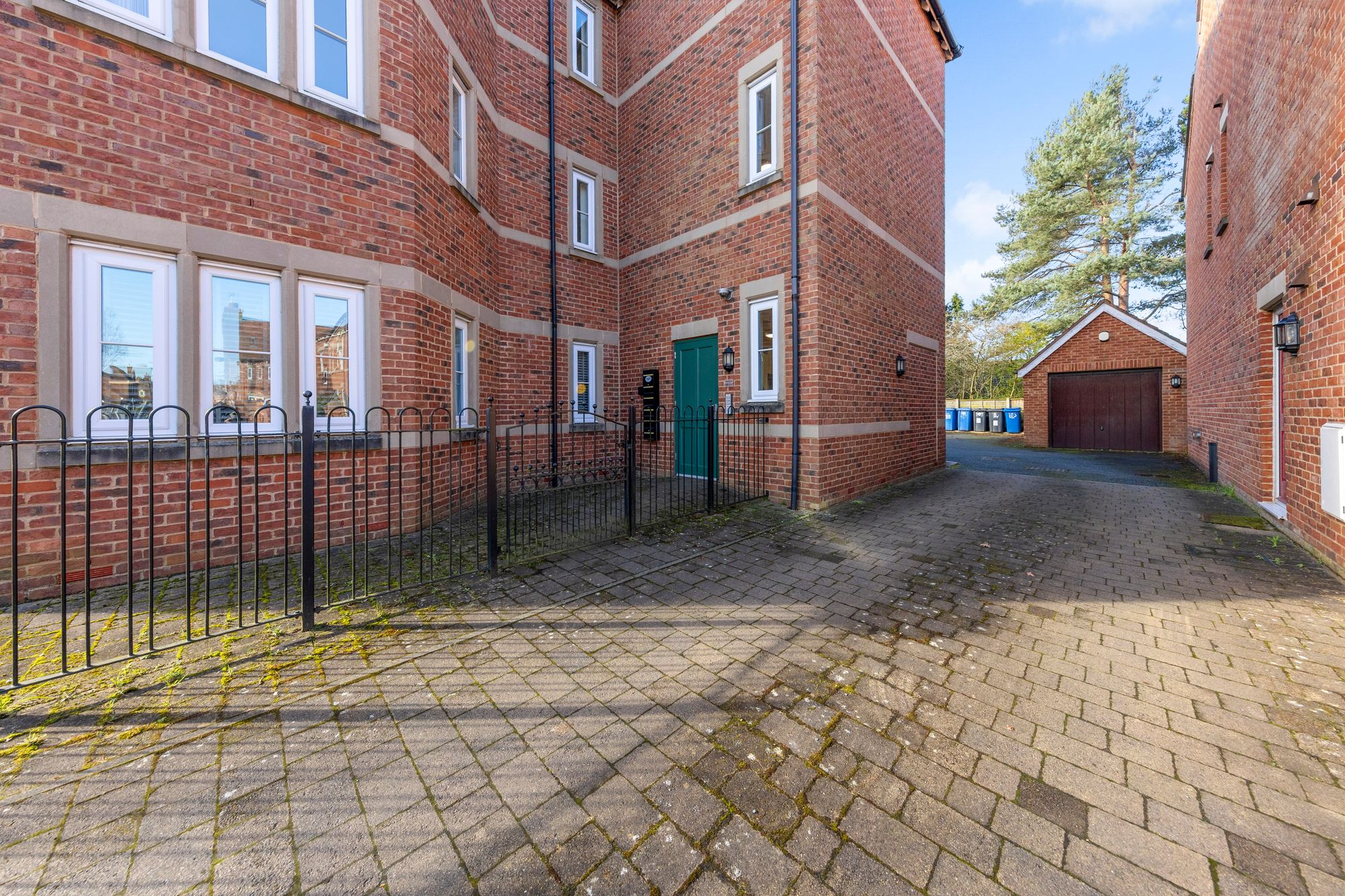 Stockdale Drive, Great Sankey, WA5