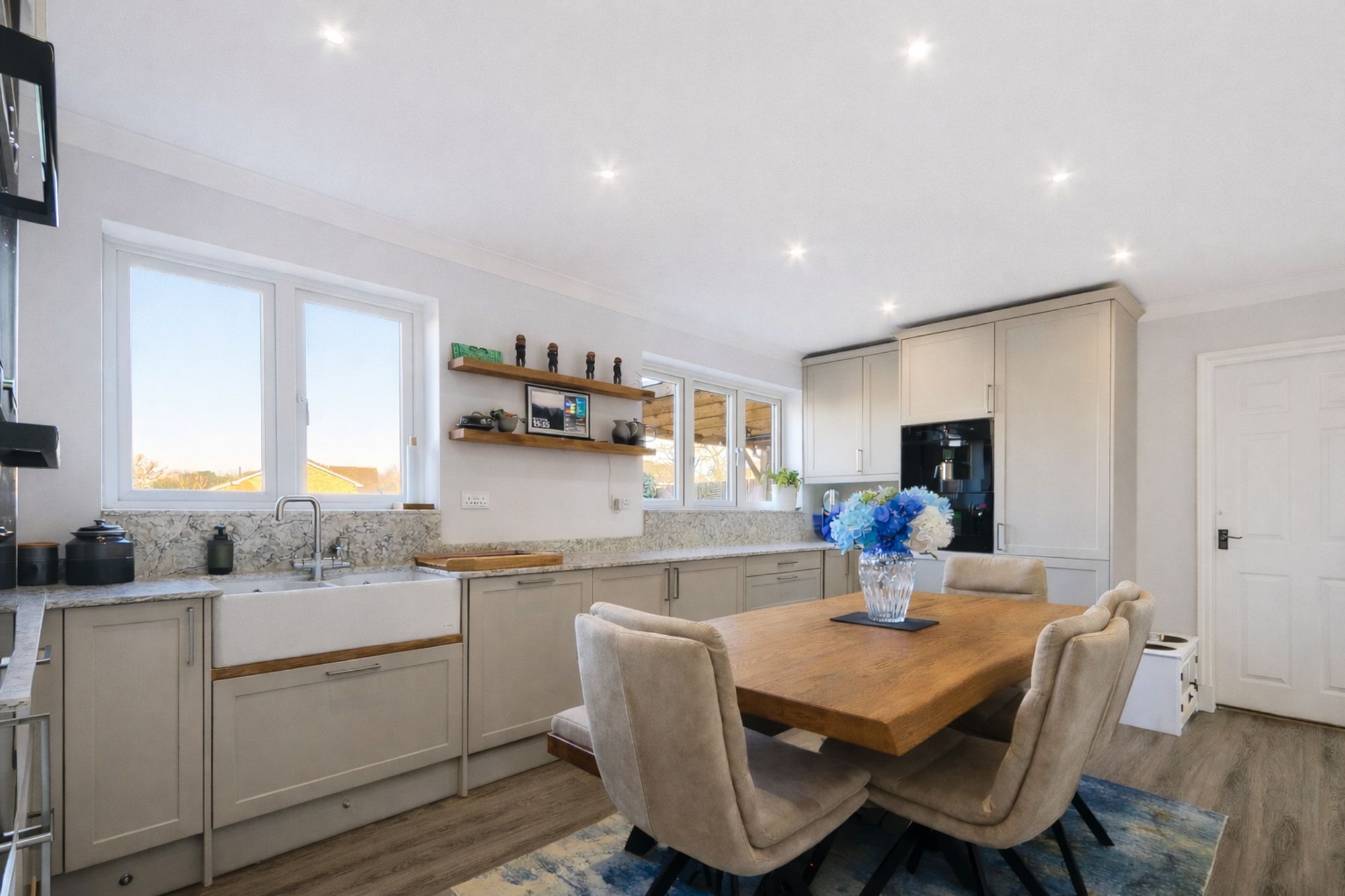 8a6ae604-1b57-452c-935a-2bf0ec279803