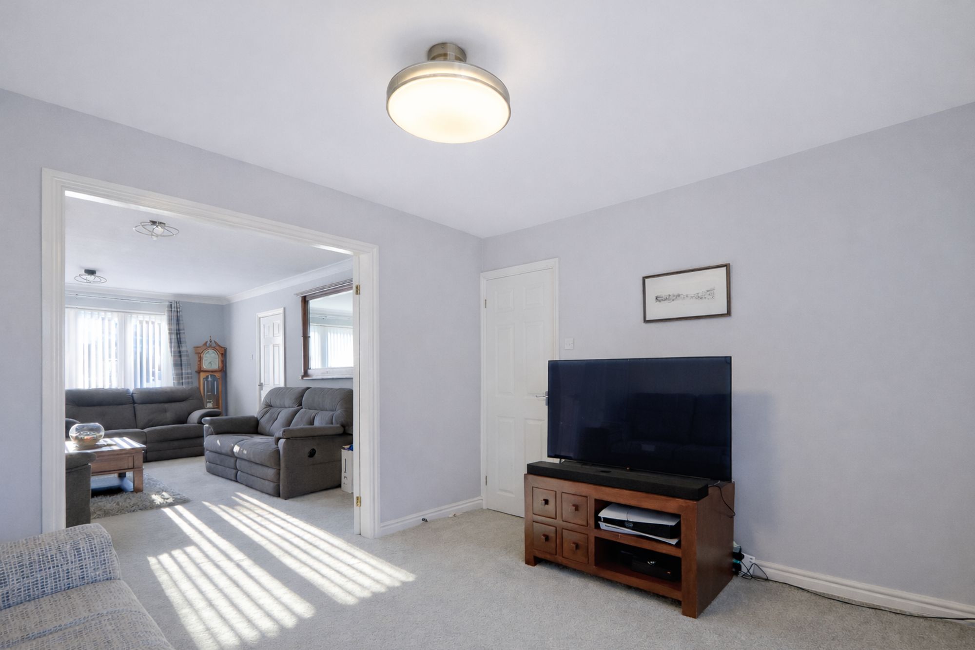 5f0164ad-9e76-45fc-b04d-ed08d839f17c