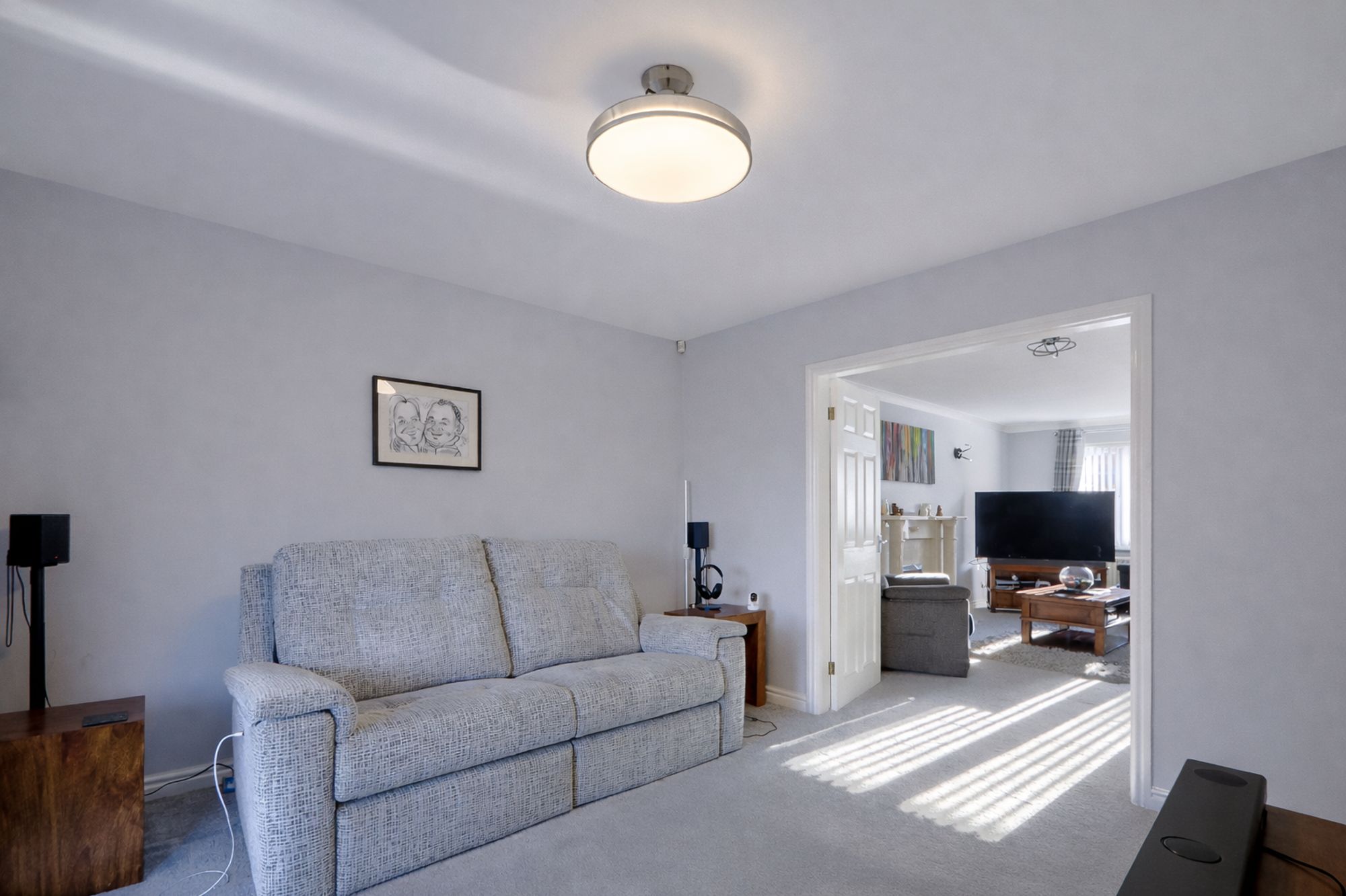 e7df9f97-dc3f-4905-81d1-5e70b1a206c7