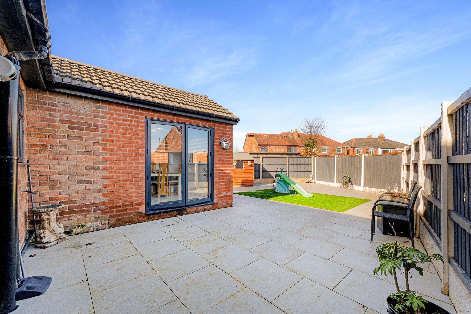 Mayfield Avenue, Widnes