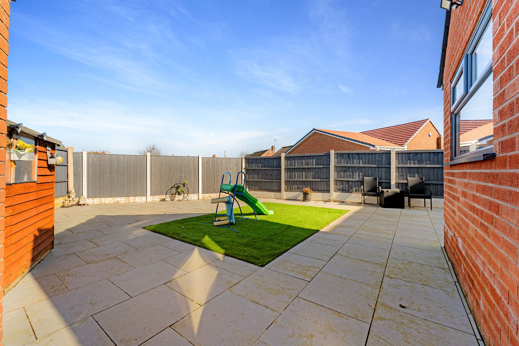 Mayfield Avenue, Widnes