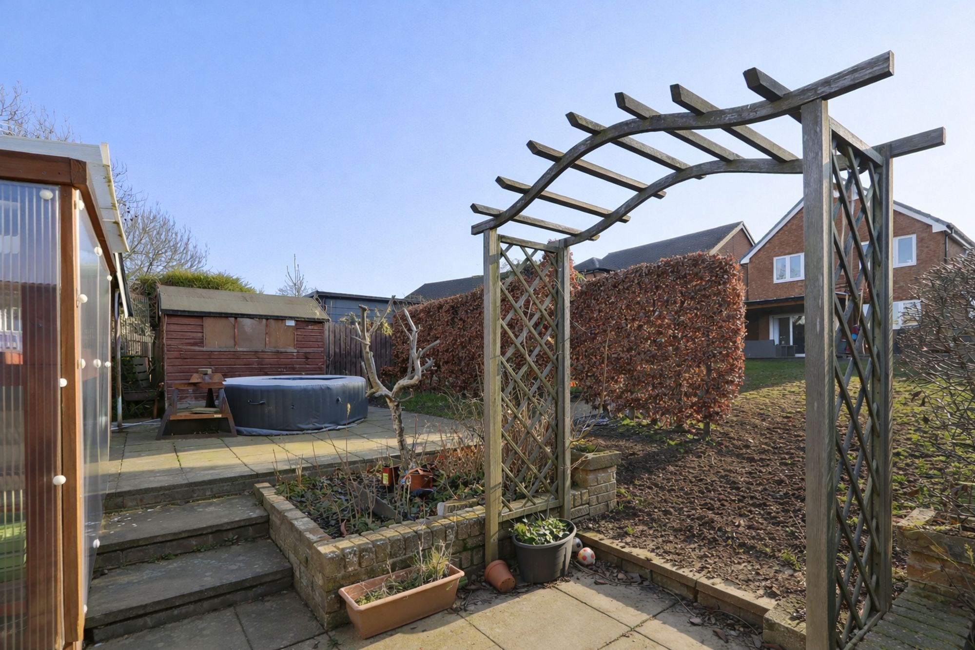 01f089be-b14f-4a6e-97e0-94f87f32df3a