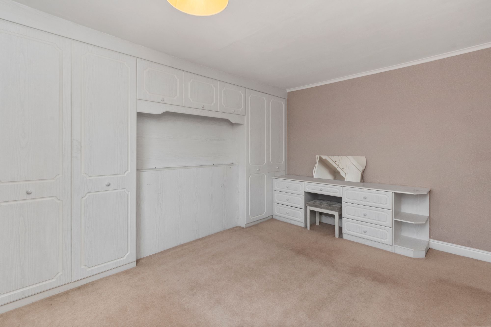 Queens Avenue, Warrington