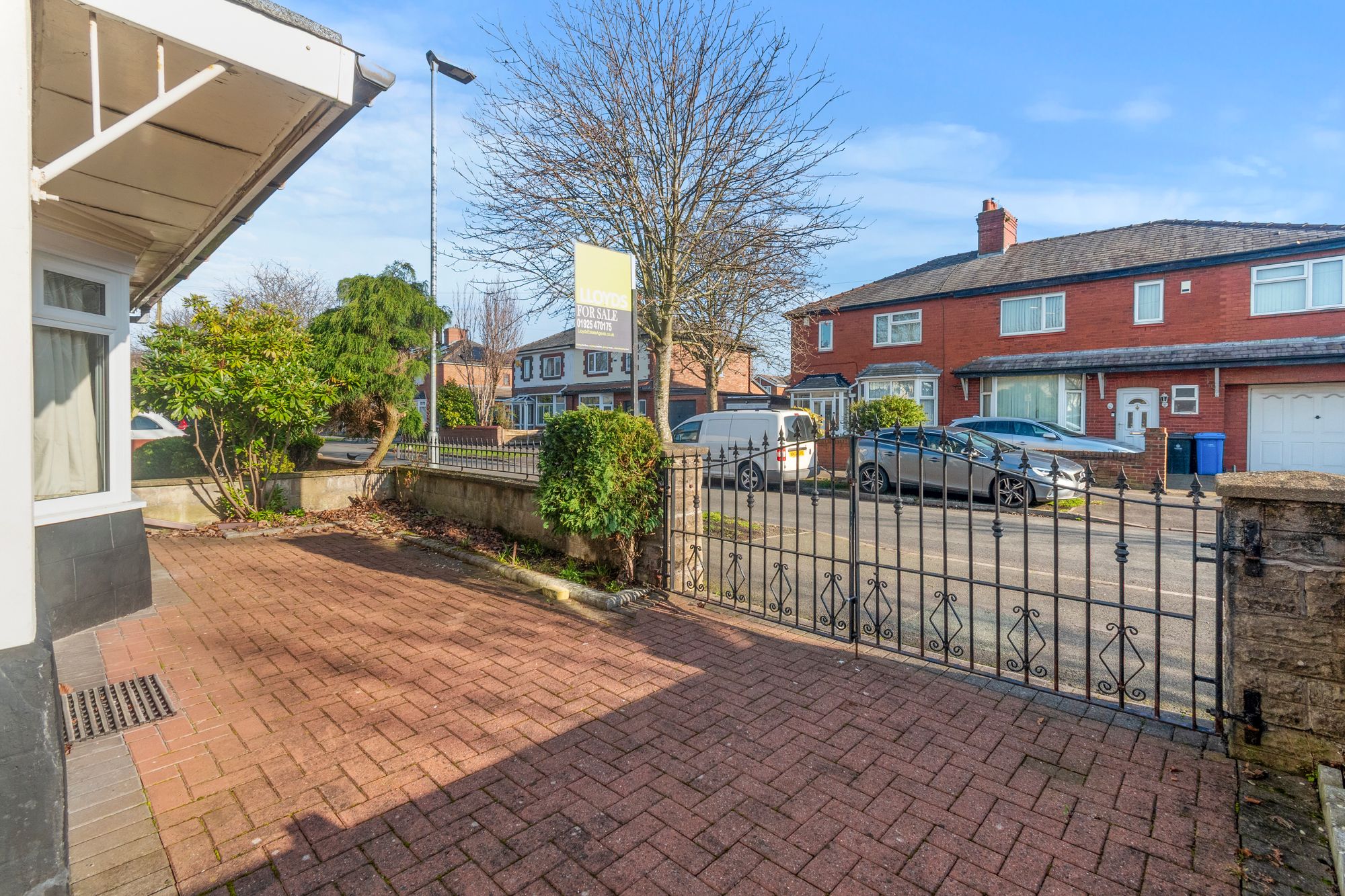 Queens Avenue, Warrington