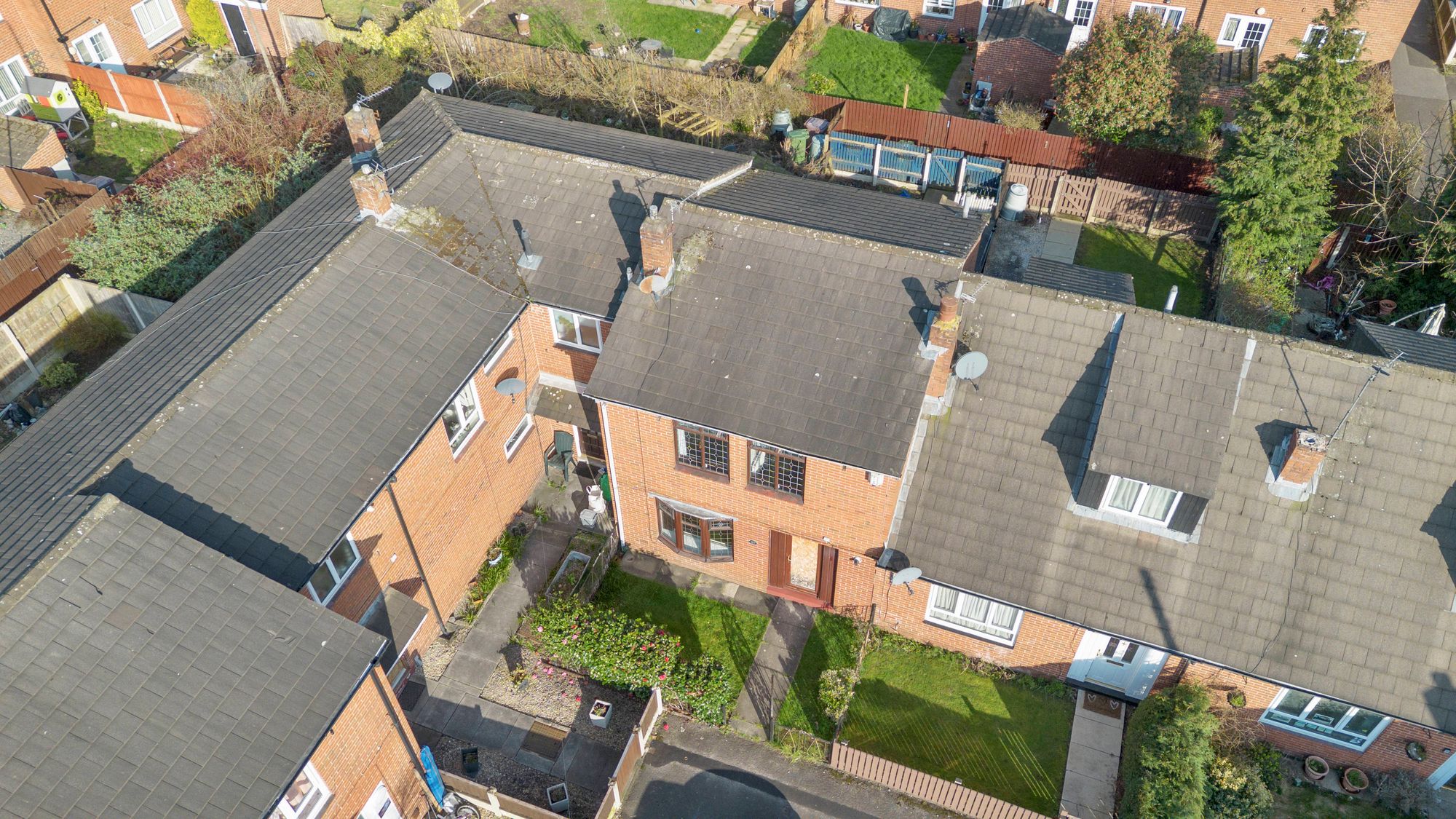 Clarence Street, Newton-Le-Willows, WA12