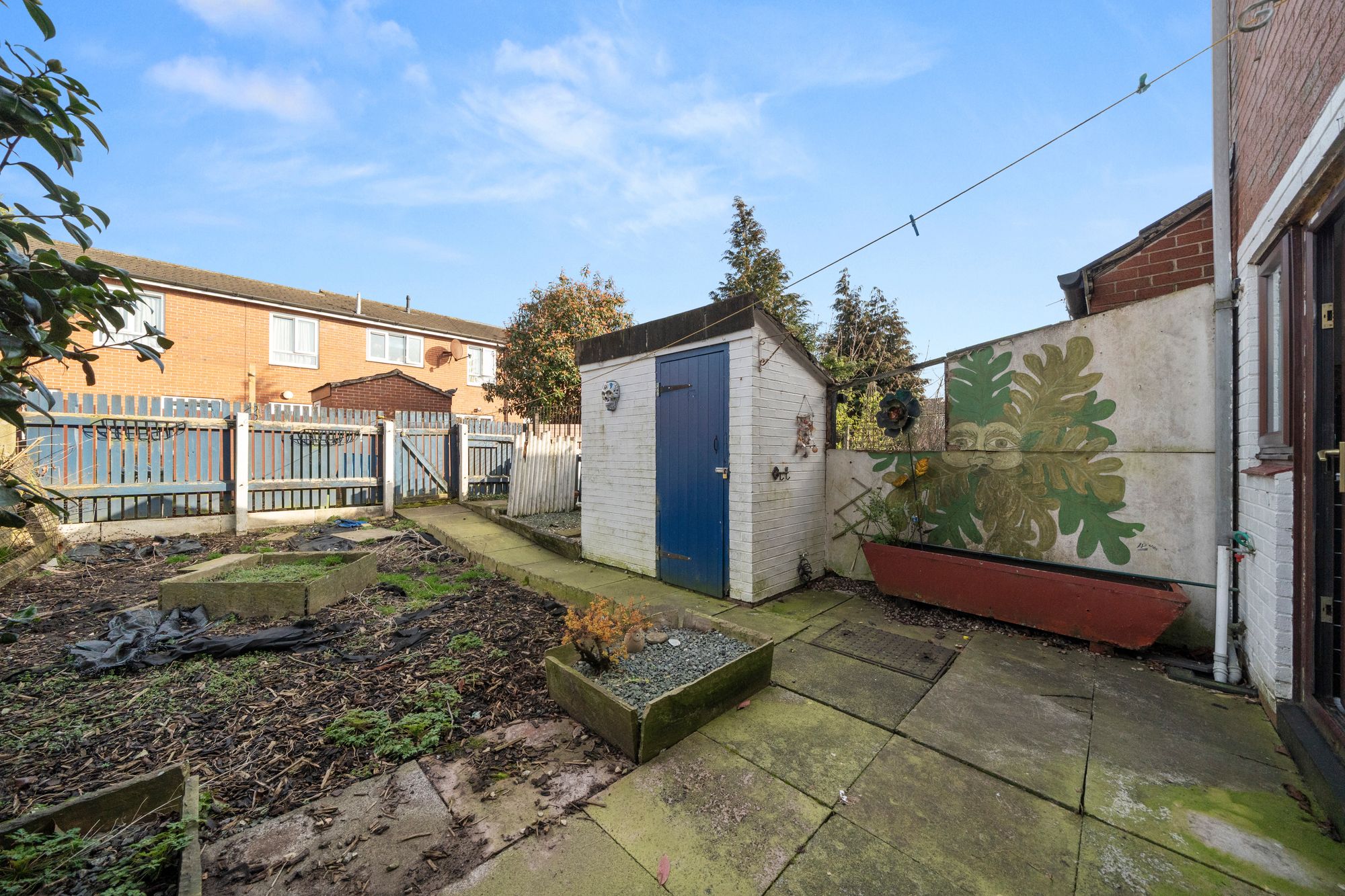 Clarence Street, Newton-Le-Willows, WA12