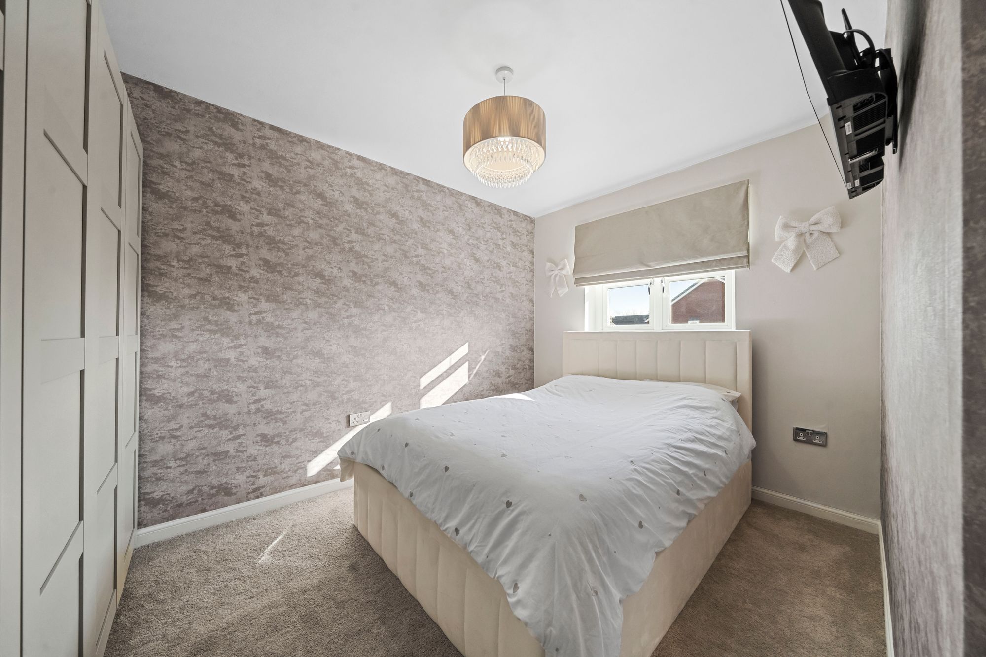 Halstead Grove, Leigh