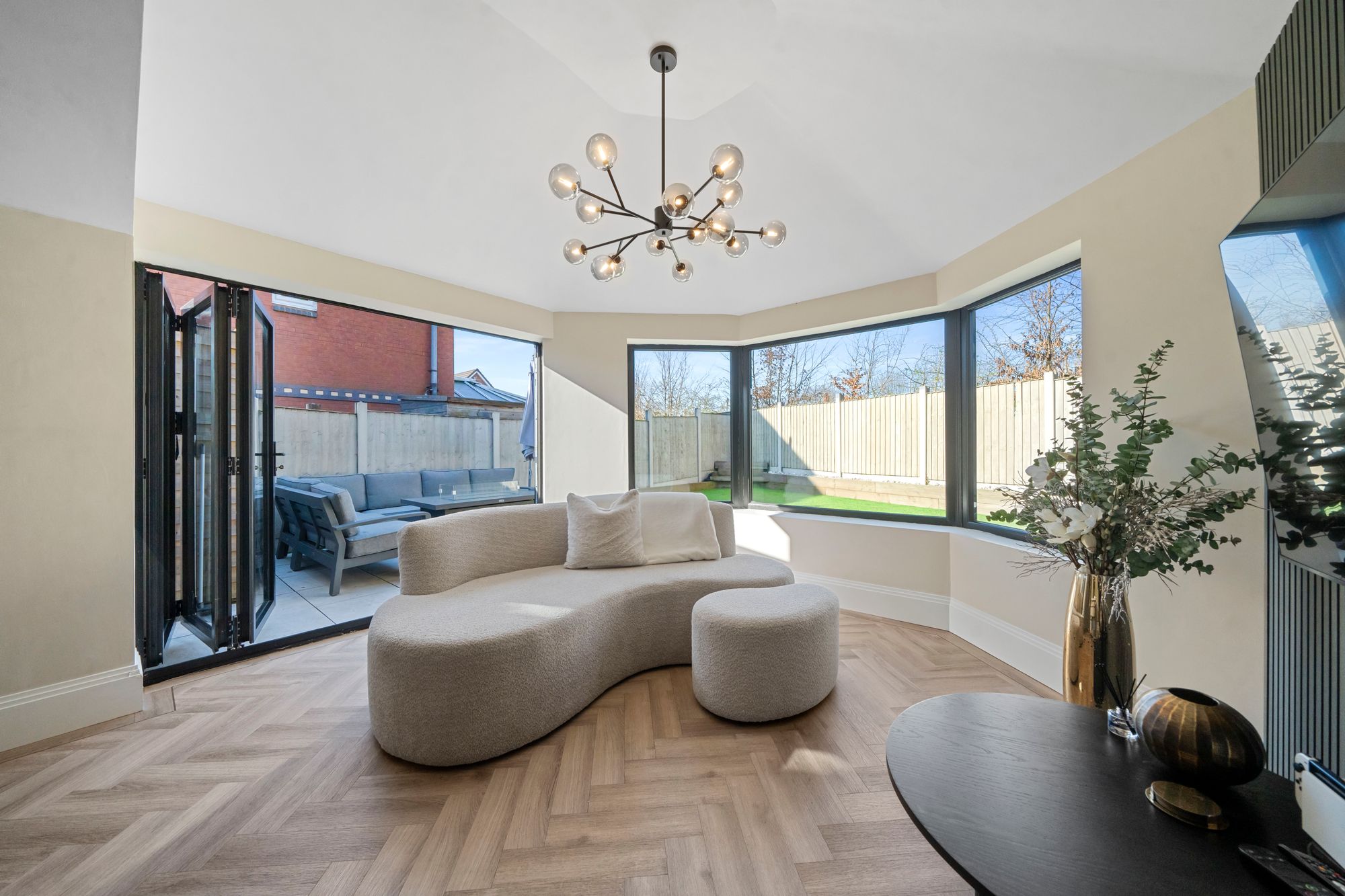 Halstead Grove, Leigh