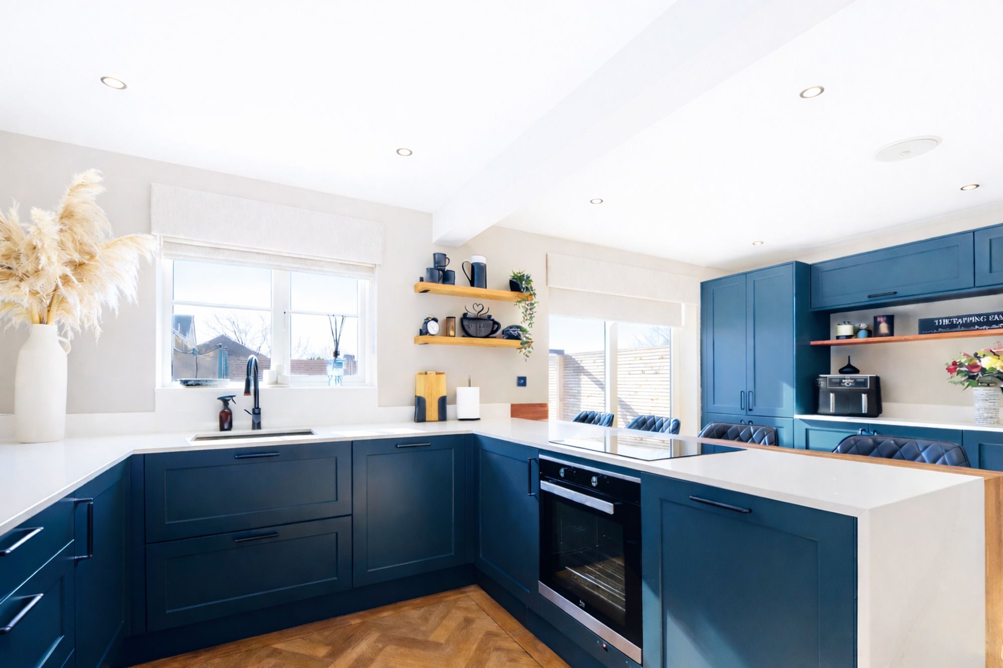 eaa8f4ce-a6b8-4038-b81b-6ff5a8265d62