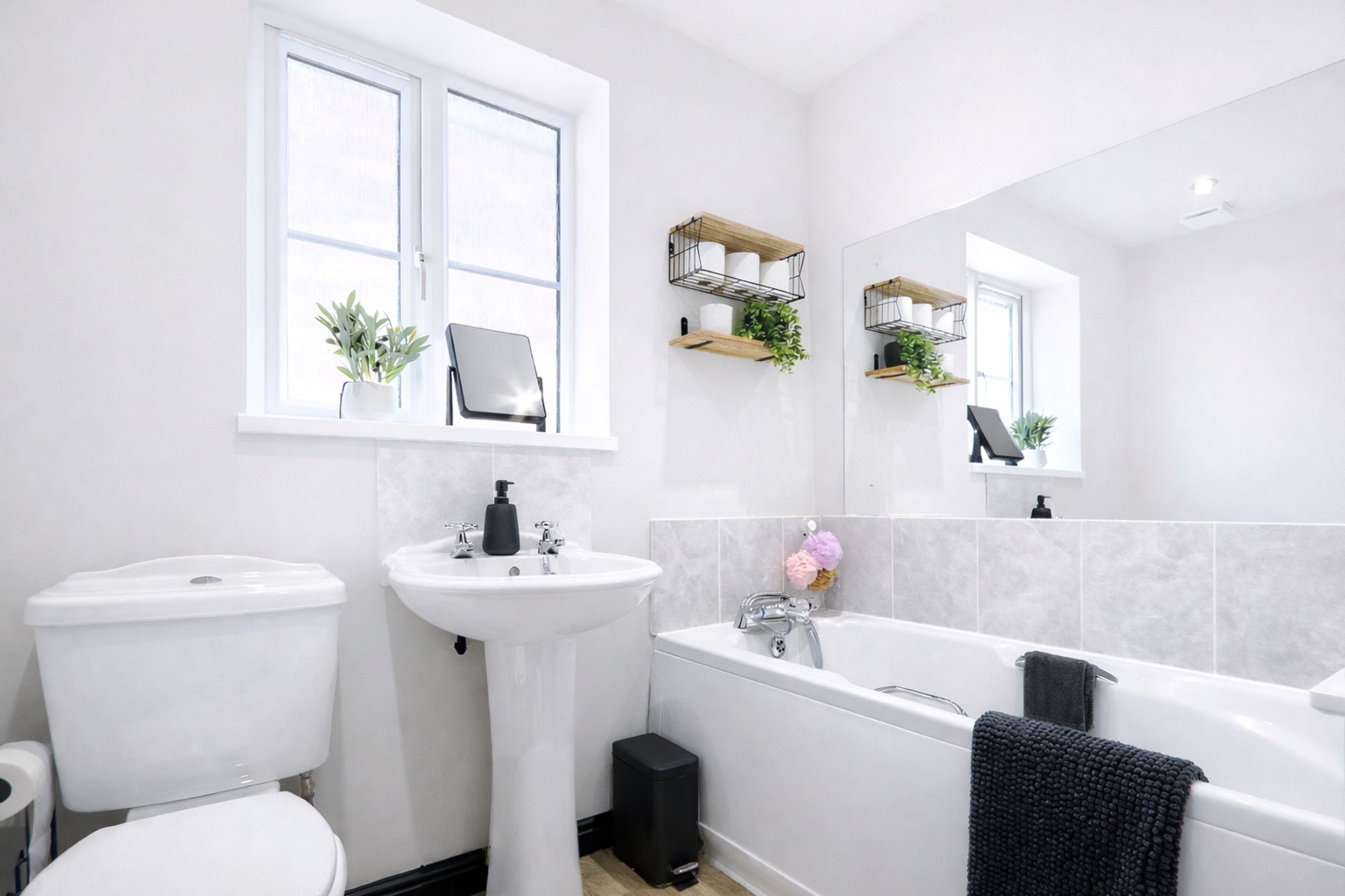 2d1f12c9-f650-4c6e-8a6b-41651a11f5c0