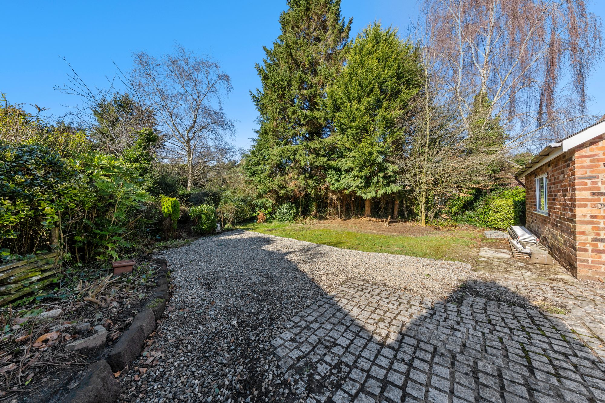 Knutsford Road, Grappenhall, WA4