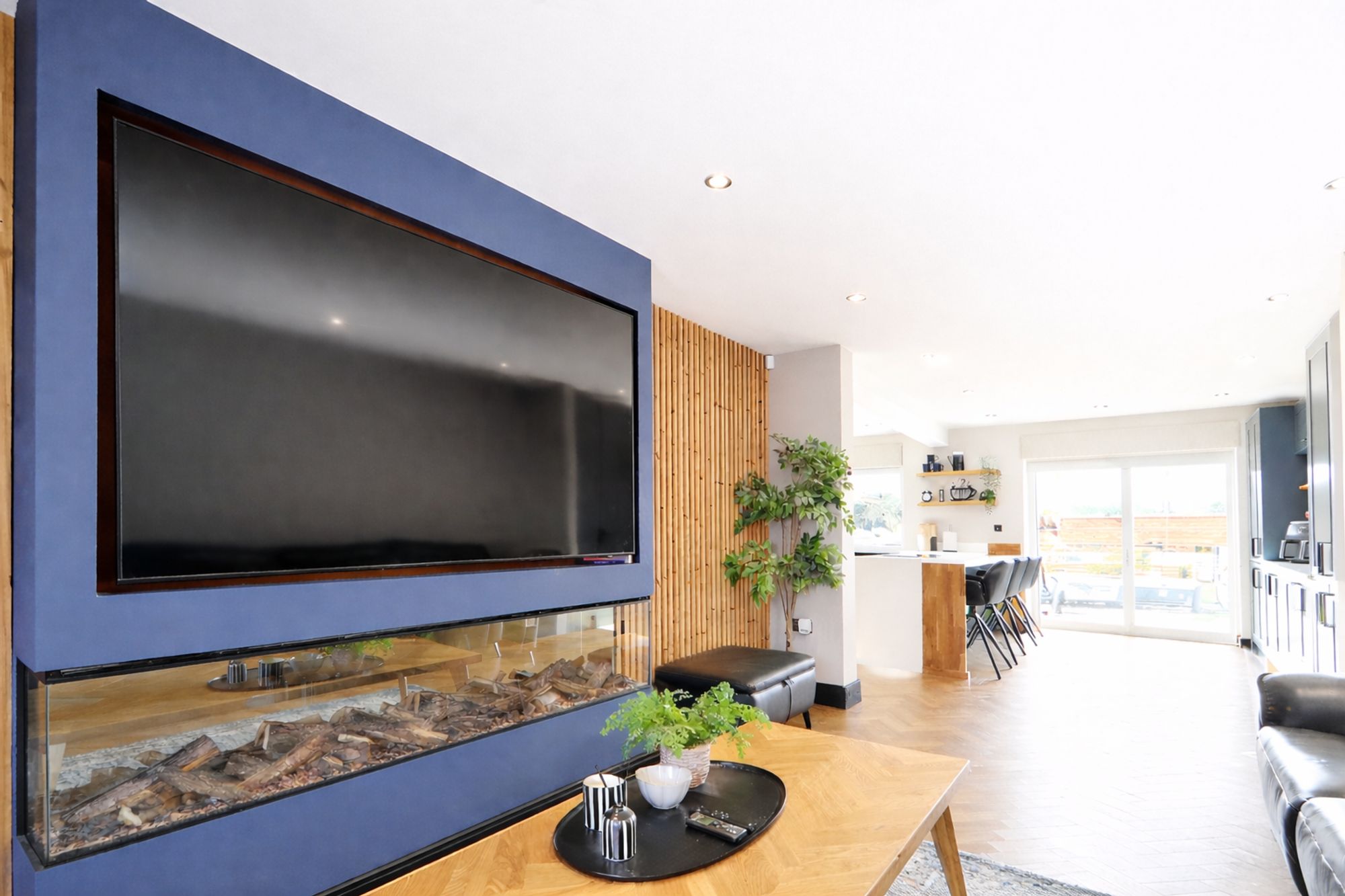 d8b5a3bb-cd0c-4baa-8cbe-416a28f9349b