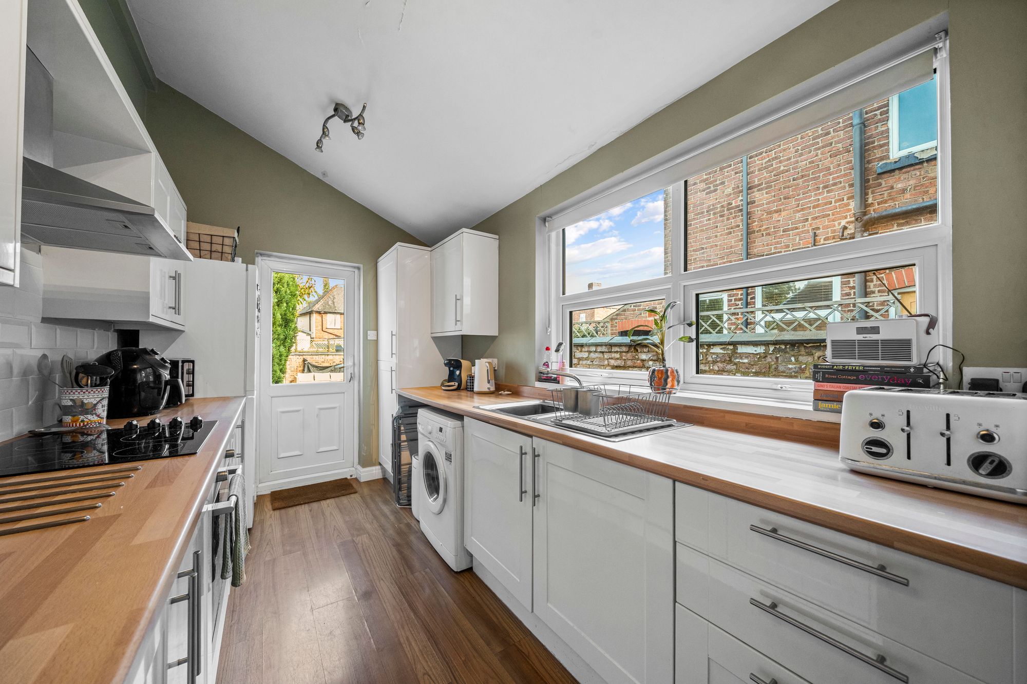 Winmarleigh Gardens, Leigh