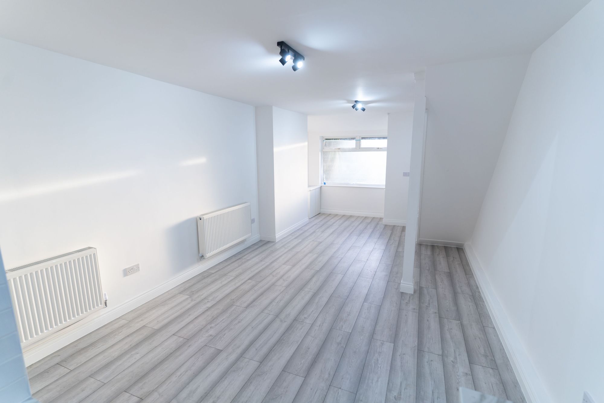 Monmouth Grove, St. Helens